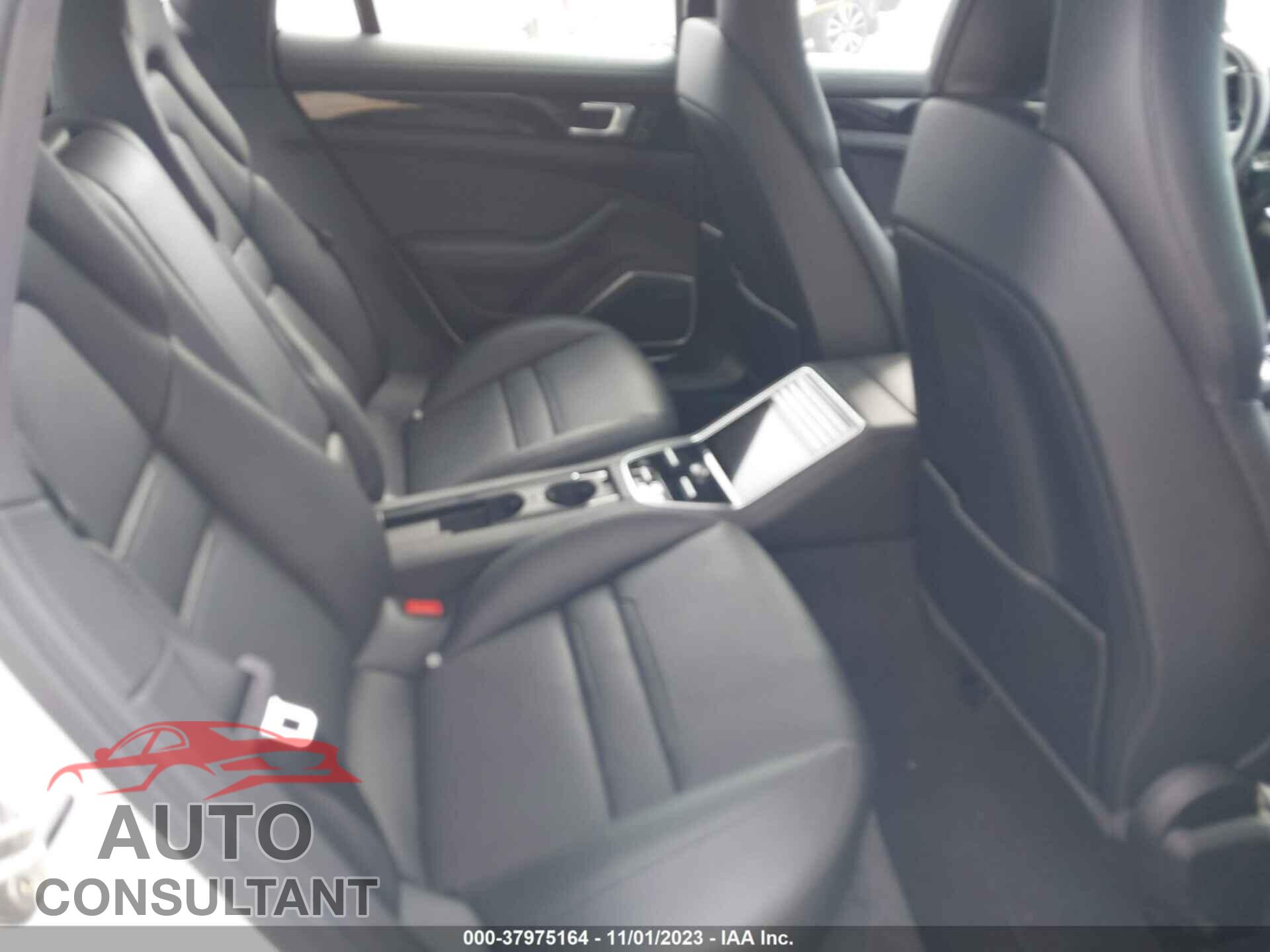 PORSCHE PANAMERA 2018 - WP0AA2A75JL103603