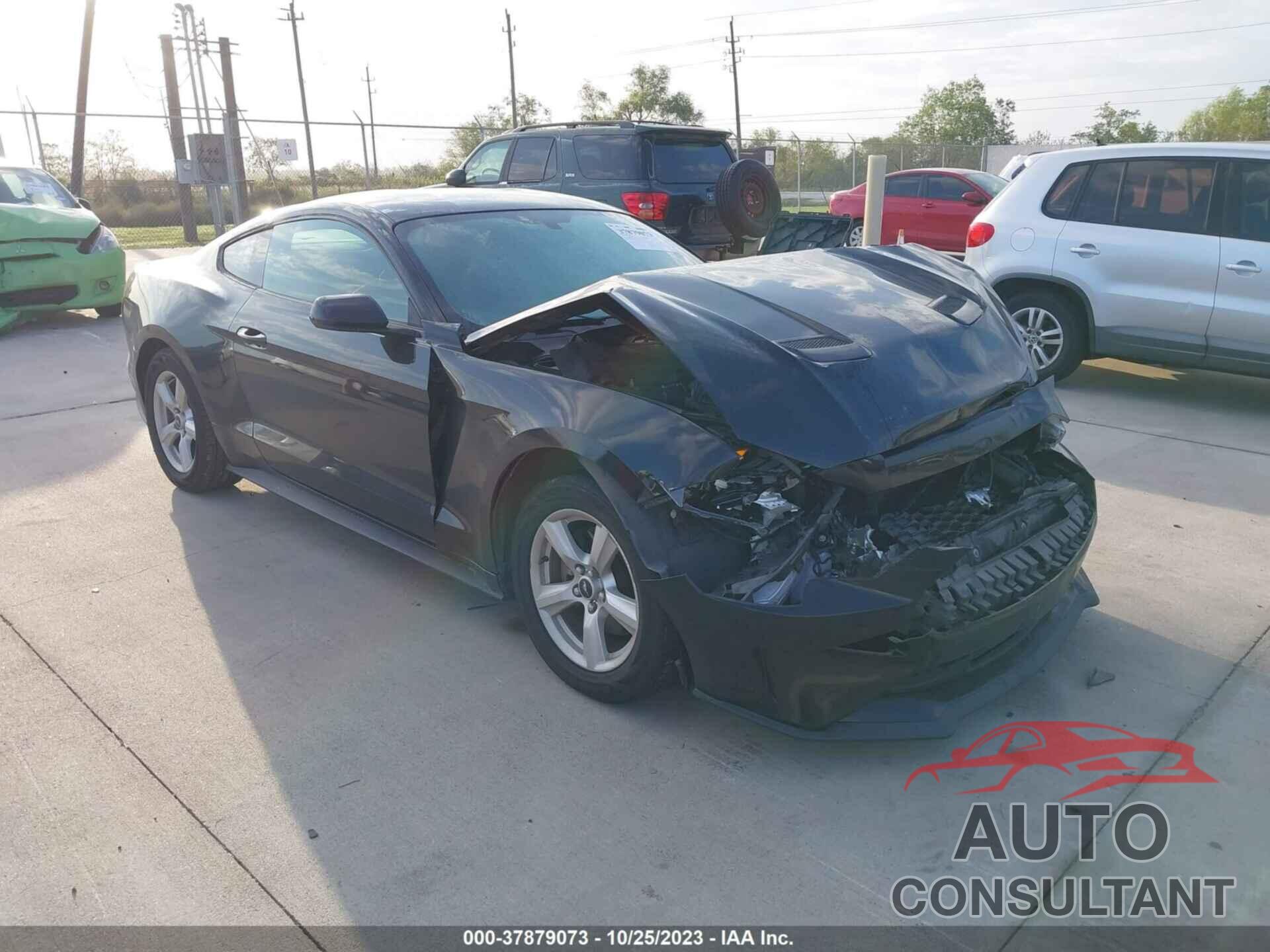 FORD MUSTANG 2018 - 1FA6P8TH4J5104345