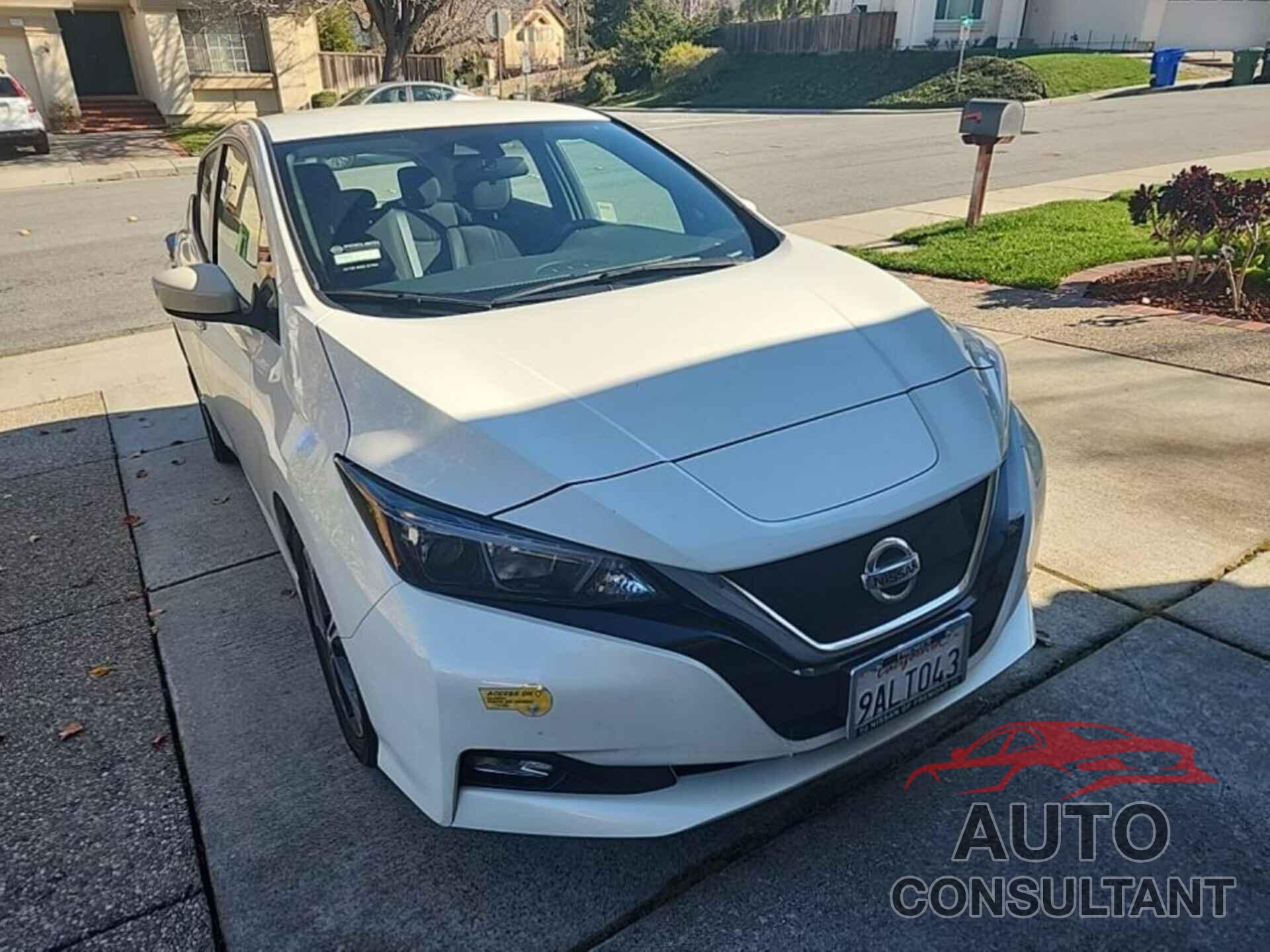NISSAN LEAF 2022 - 1N4AZ1CV7NC558558