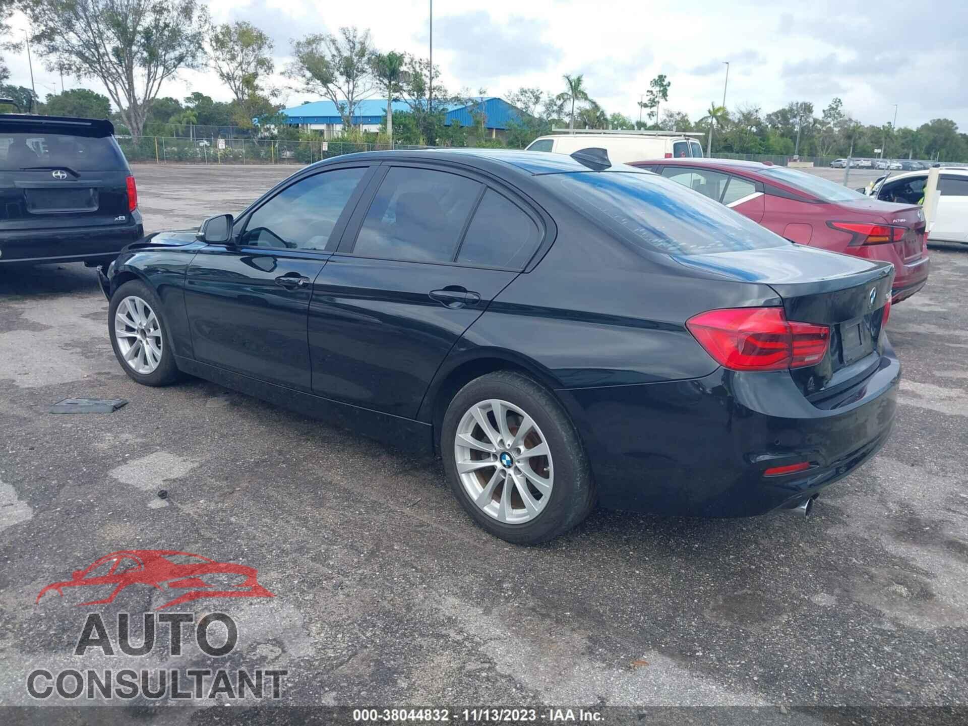 BMW 320I 2017 - WBA8A9C57HK620028