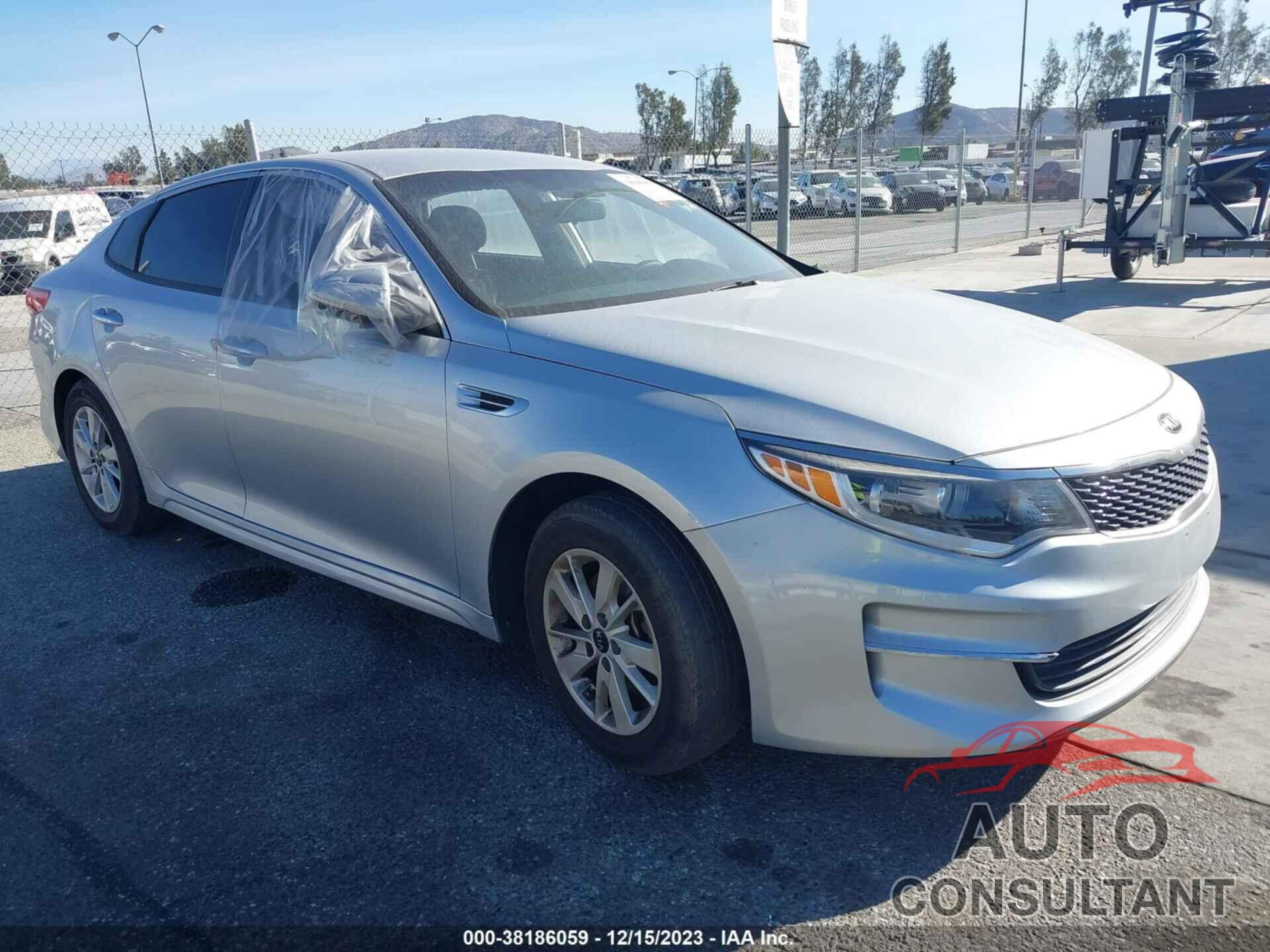 KIA OPTIMA 2018 - 5XXGT4L31JG223960