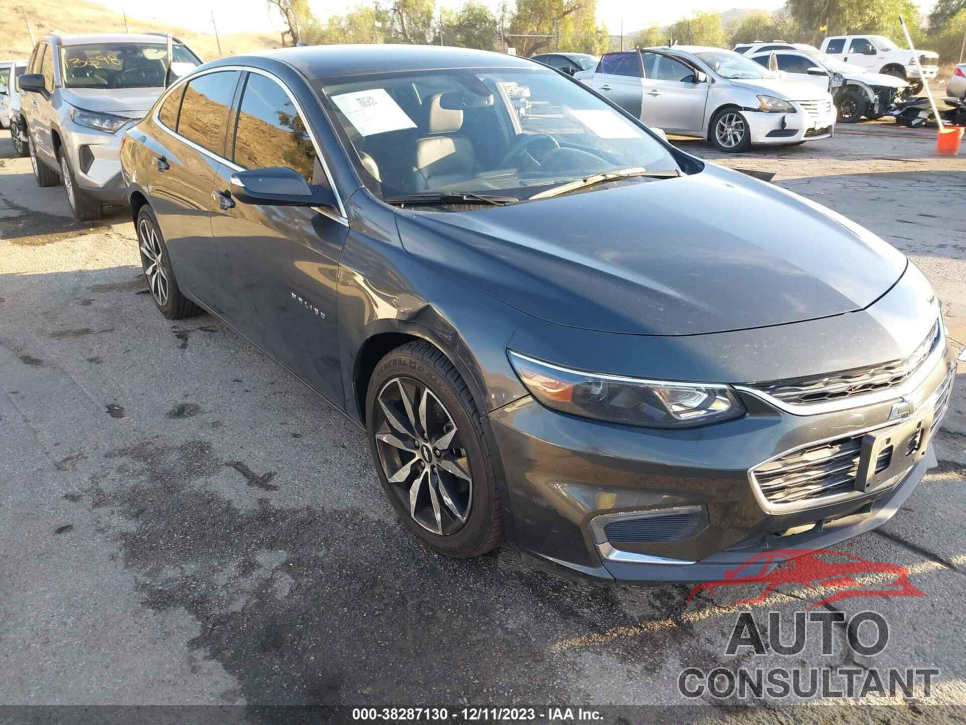 CHEVROLET MALIBU 2017 - 1G1ZE5ST0HF274121