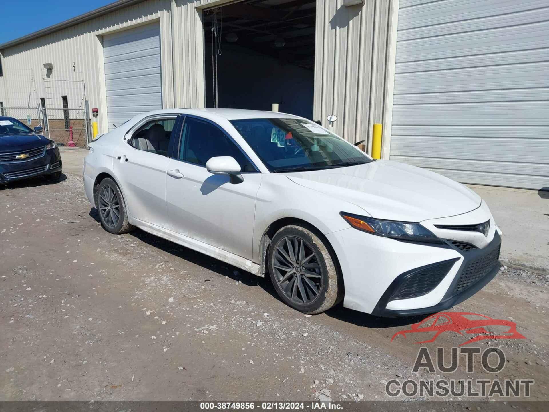 TOYOTA CAMRY 2022 - 4T1T11AK6NU641861