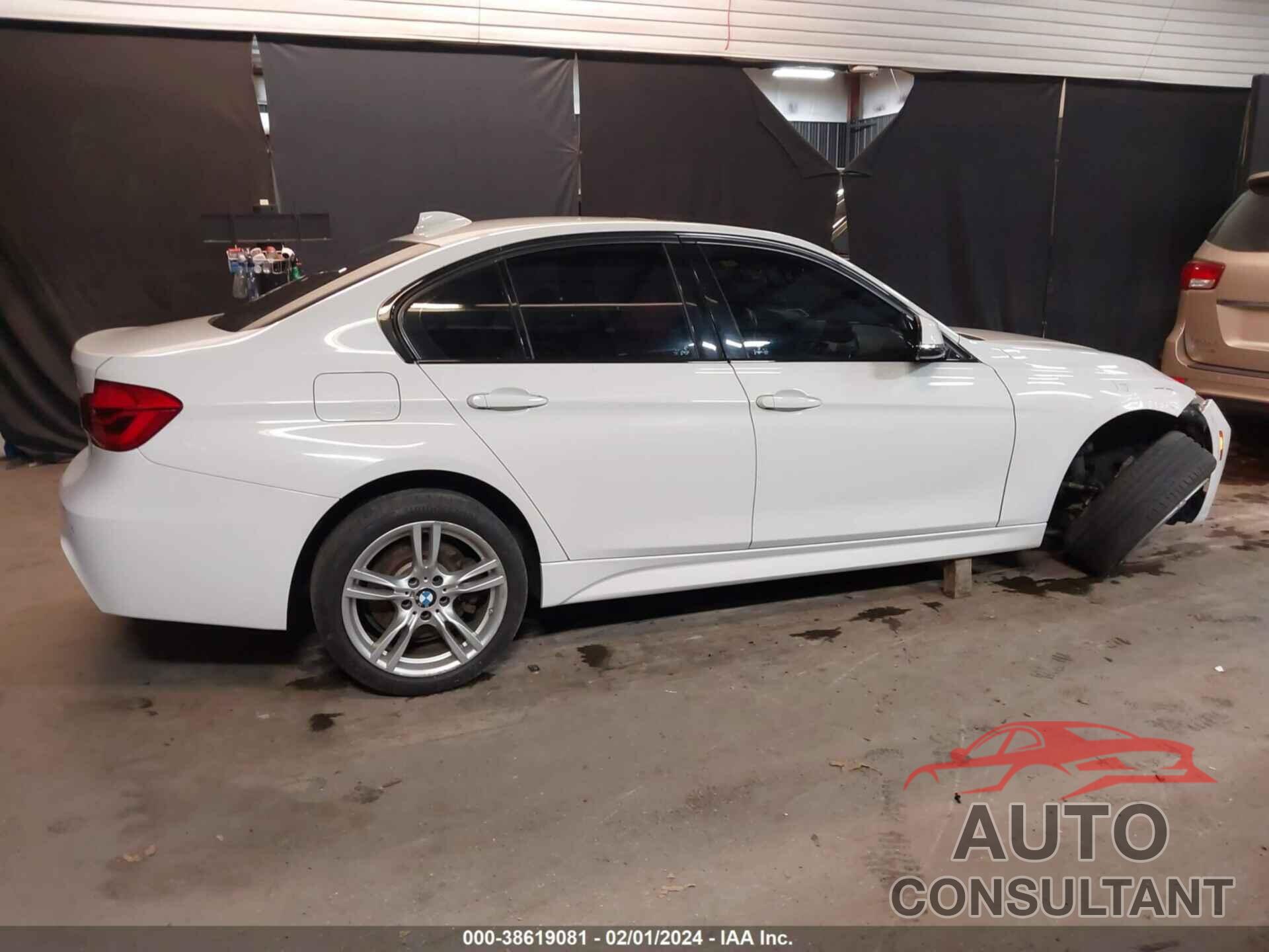 BMW 330I 2017 - WBA8D9C32HA011800