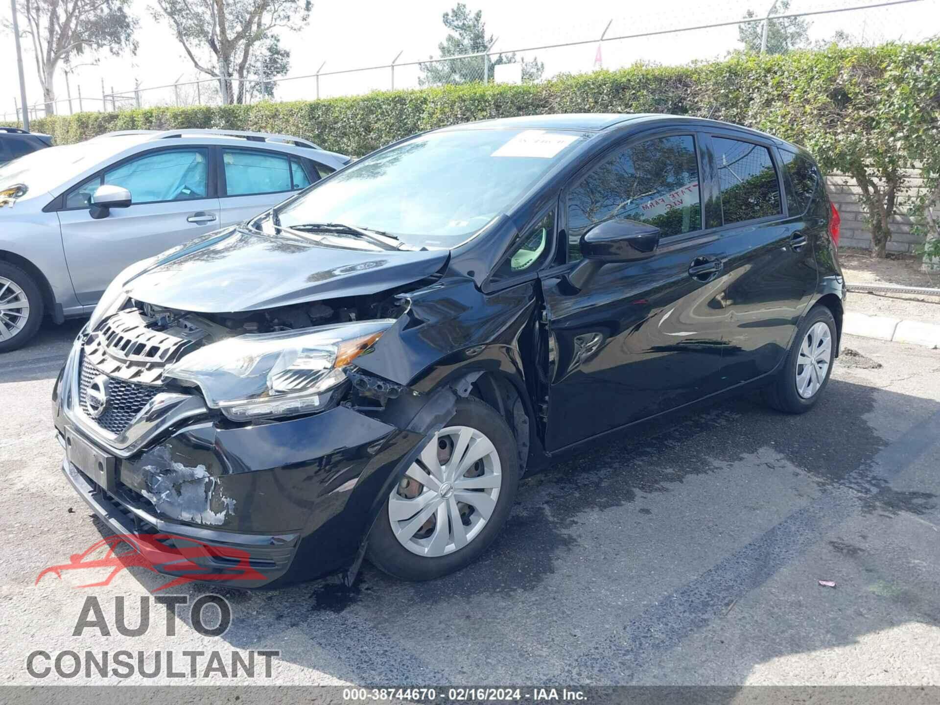 NISSAN VERSA NOTE 2017 - 3N1CE2CP8HL354448
