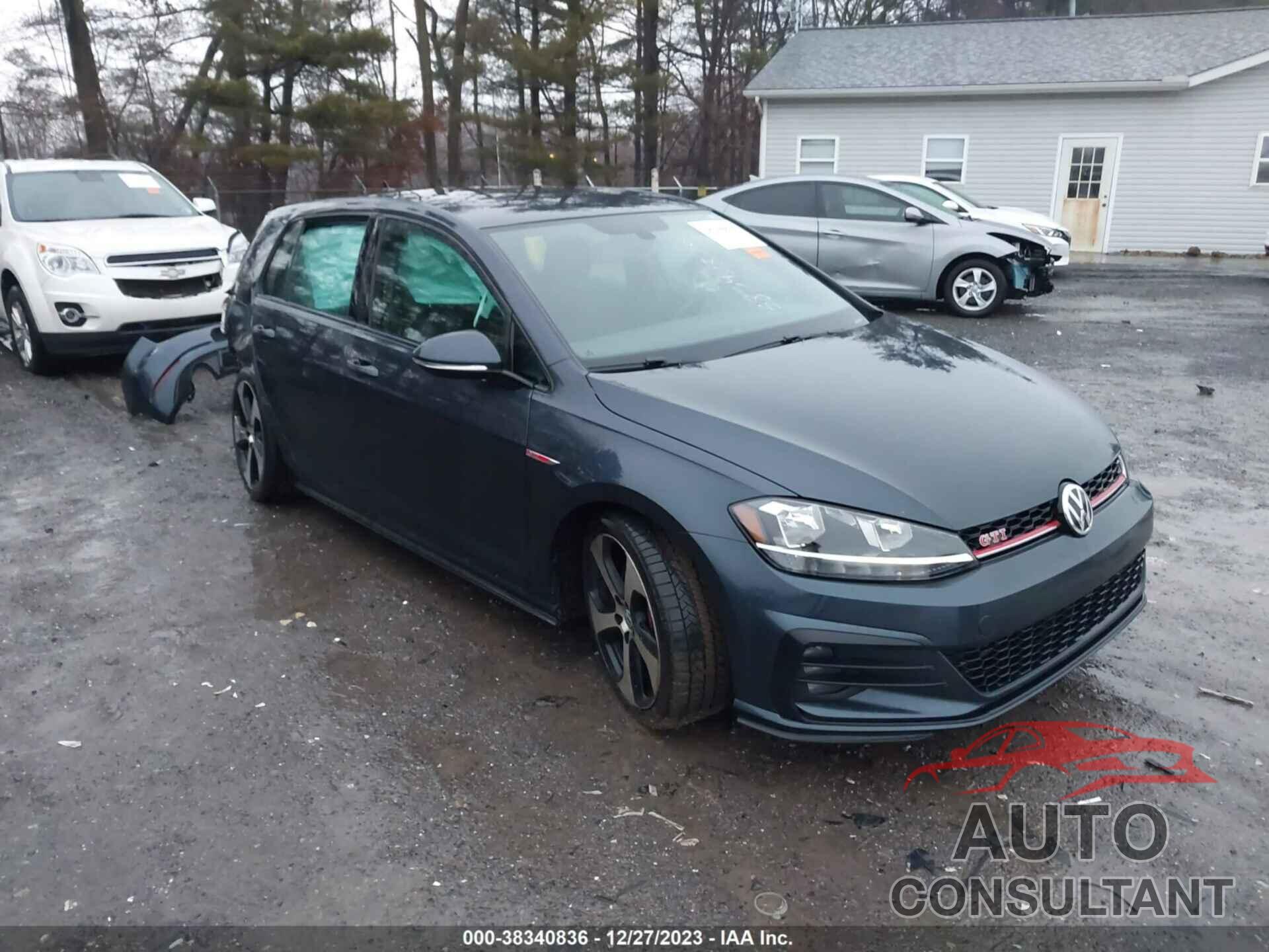 VOLKSWAGEN GOLF GTI 2019 - 3VW6T7AUXKM019454