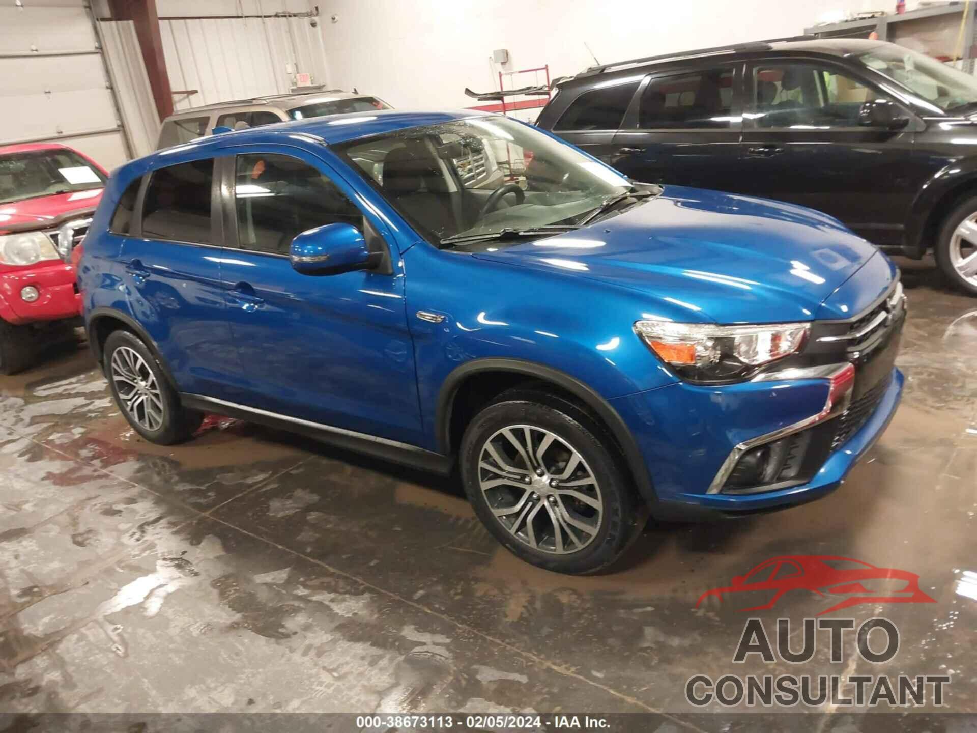 MITSUBISHI OUTLANDER SPORT 2018 - JA4AR3AU3JU010524