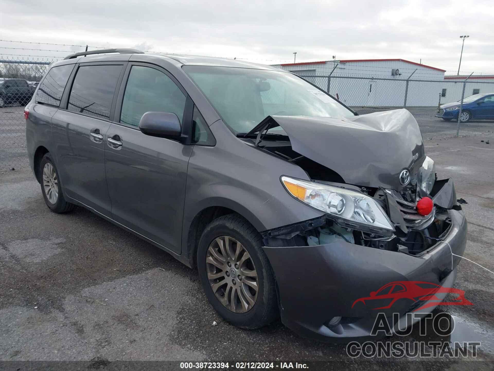 TOYOTA SIENNA 2017 - 5TDYZ3DC4HS864881