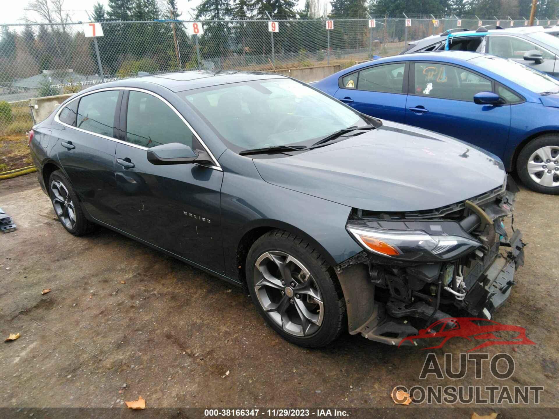 CHEVROLET MALIBU 2021 - 1G1ZD5STXMF016802