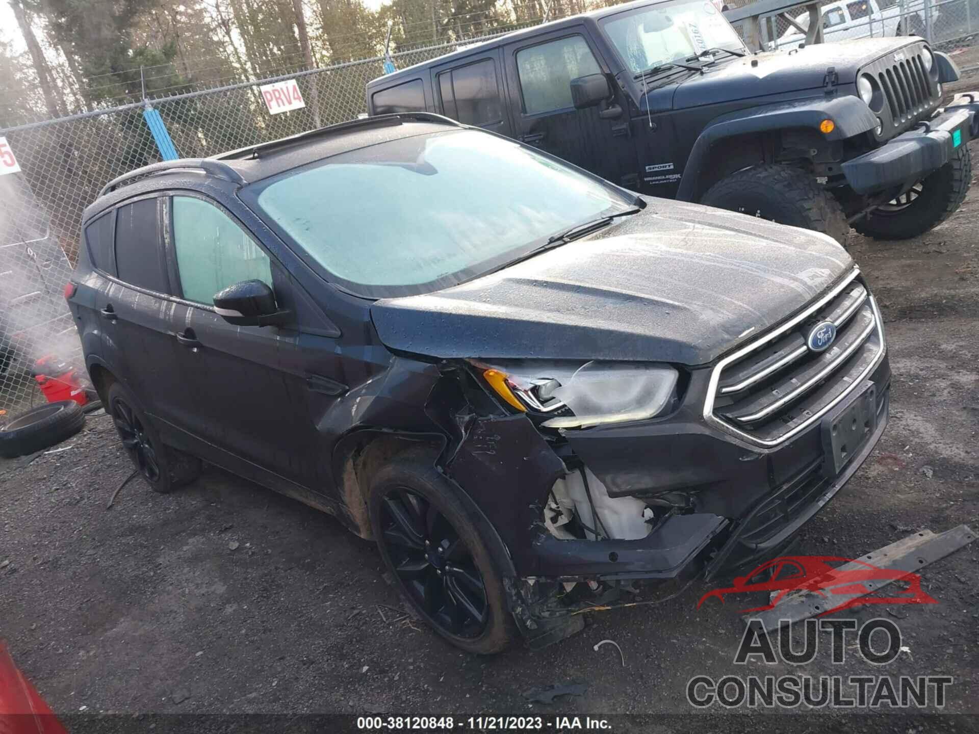 FORD ESCAPE 2019 - 1FMCU9J90KUB72068