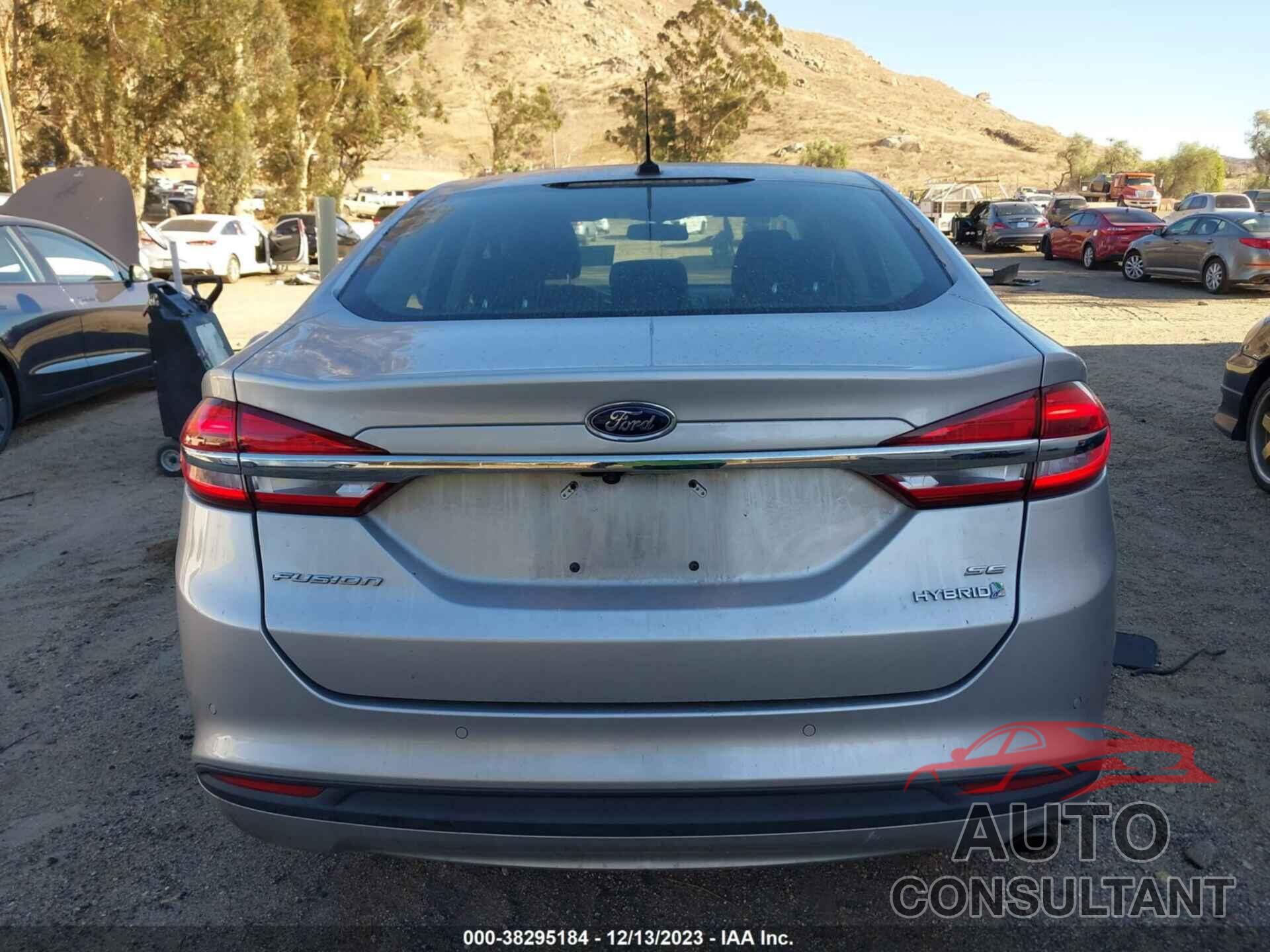 FORD FUSION HYBRID 2018 - 3FA6P0LUXJR154405