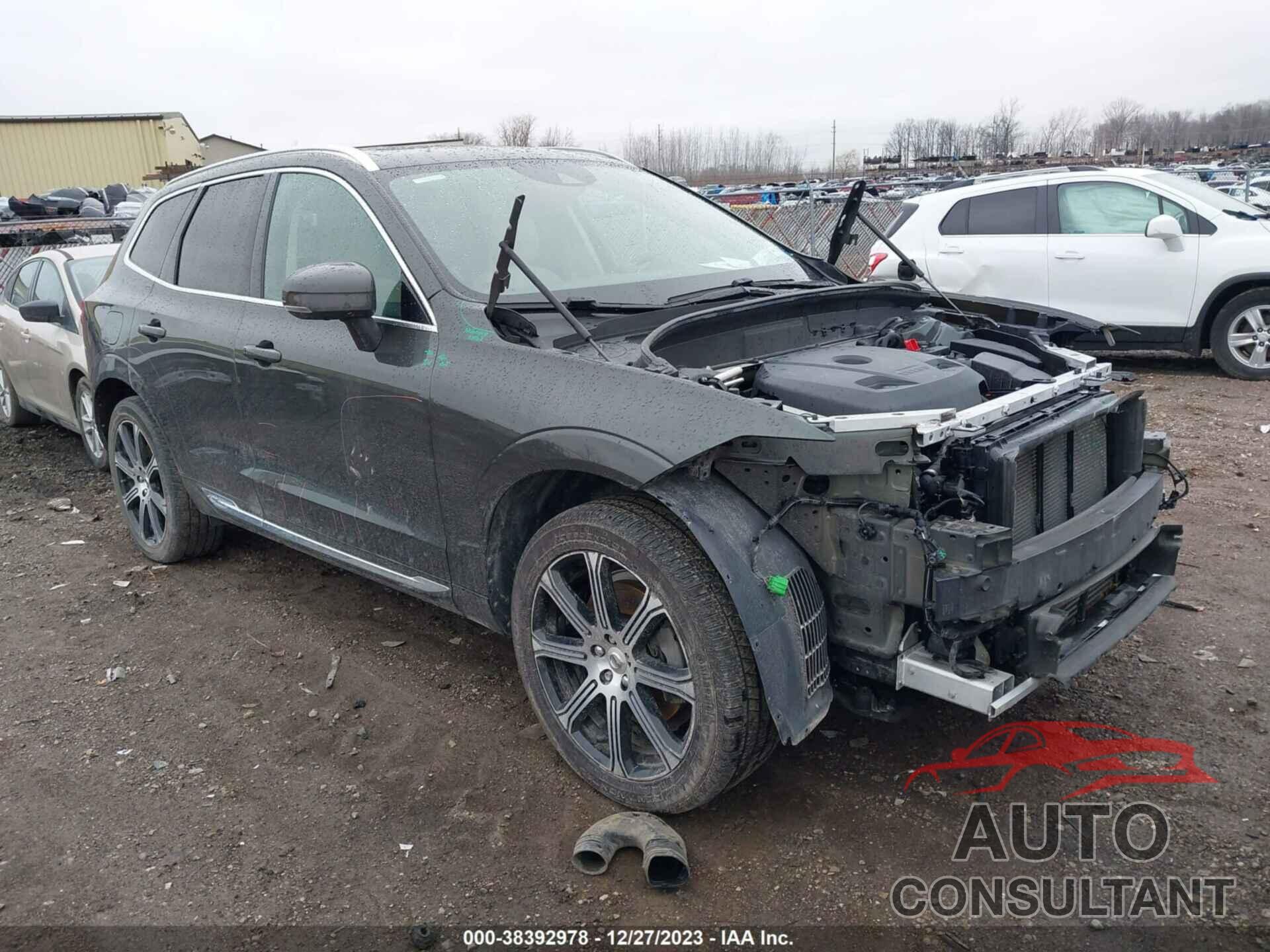 VOLVO XC60 2018 - YV4A22RL6J1016722