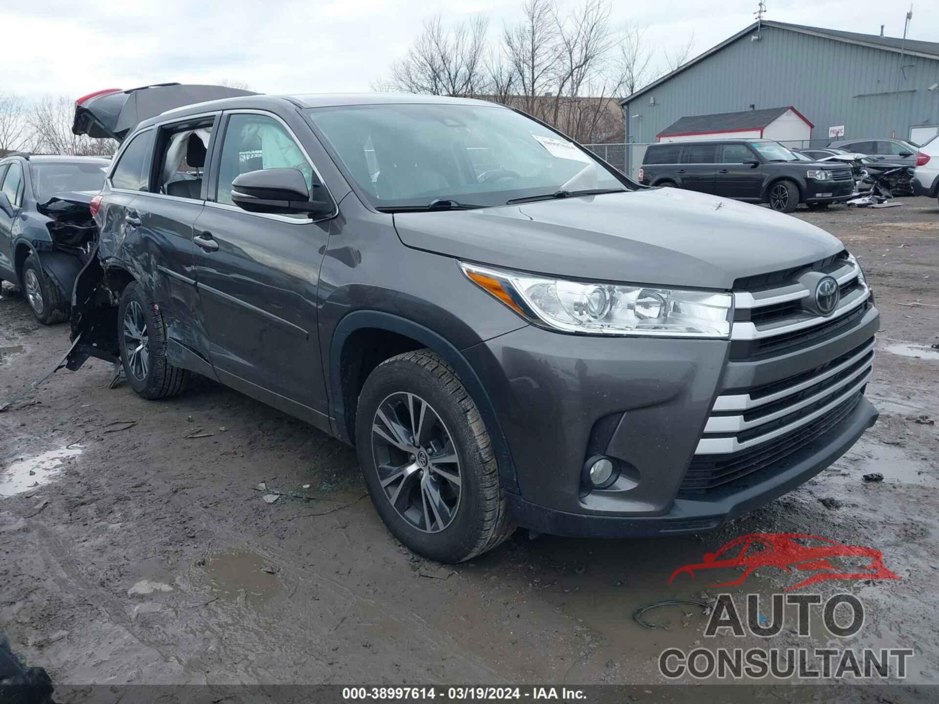 TOYOTA HIGHLANDER 2017 - 5TDZZRFH9HS222513