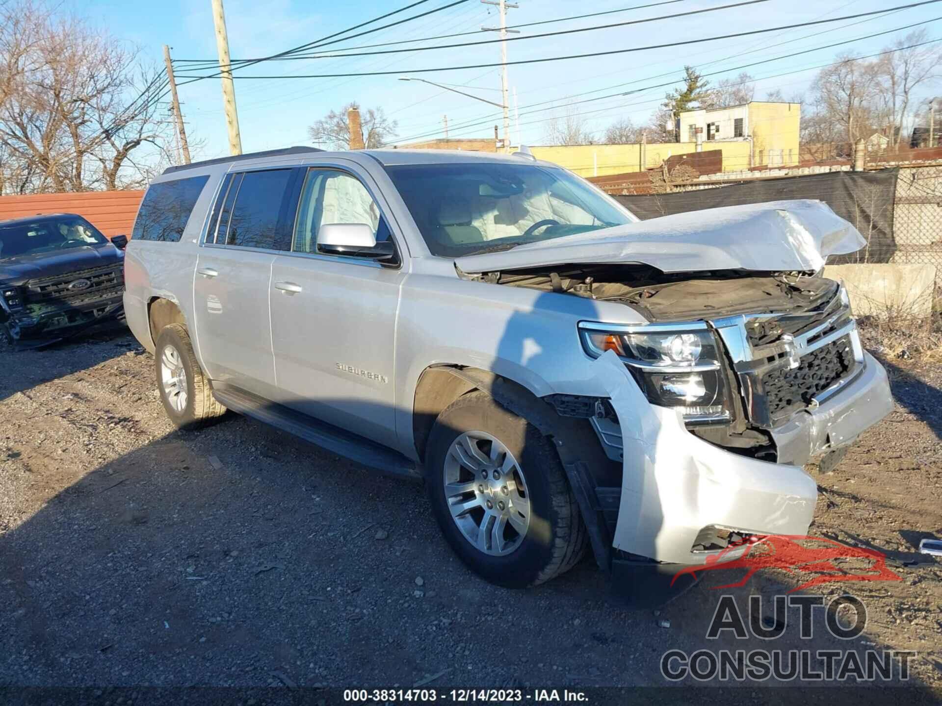 CHEVROLET SUBURBAN 2019 - 1GNSKHKC0KR396090