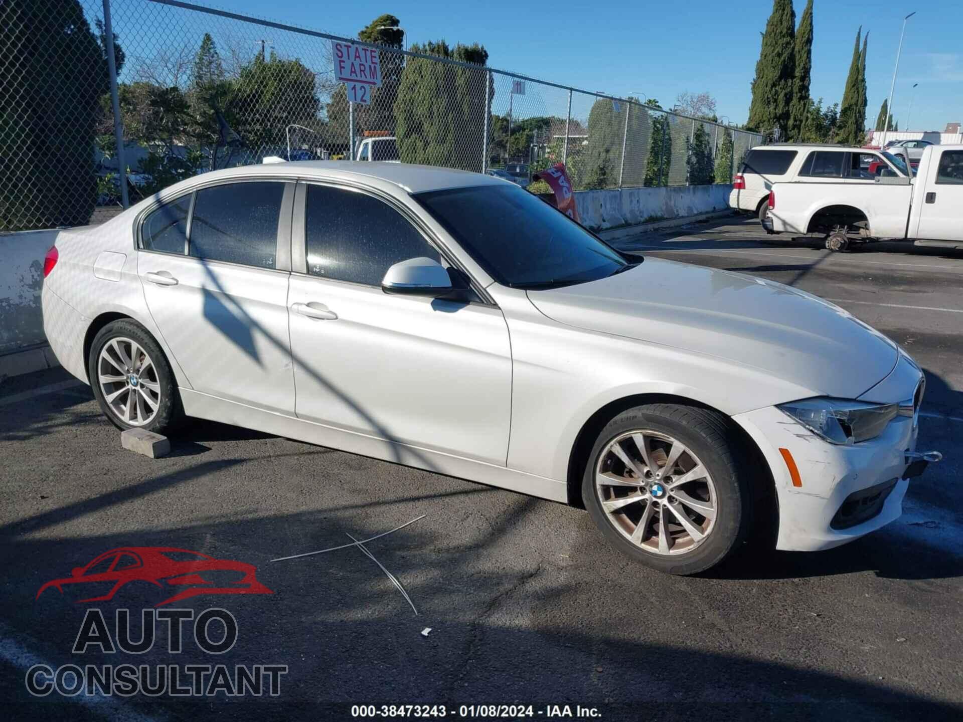 BMW 320 2017 - WBA8A9C32HK620579