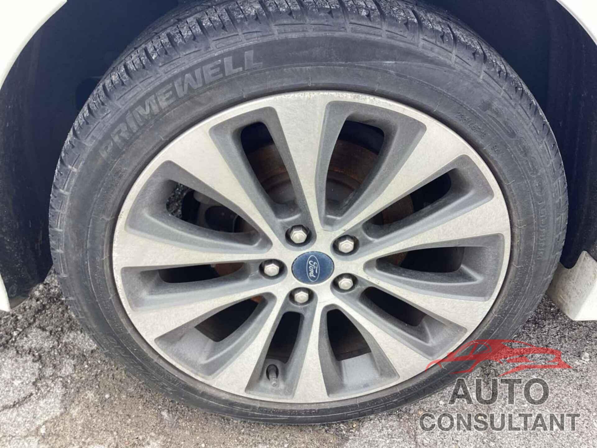 FORD FUSION 2019 - 3FA6P0T94KR152422