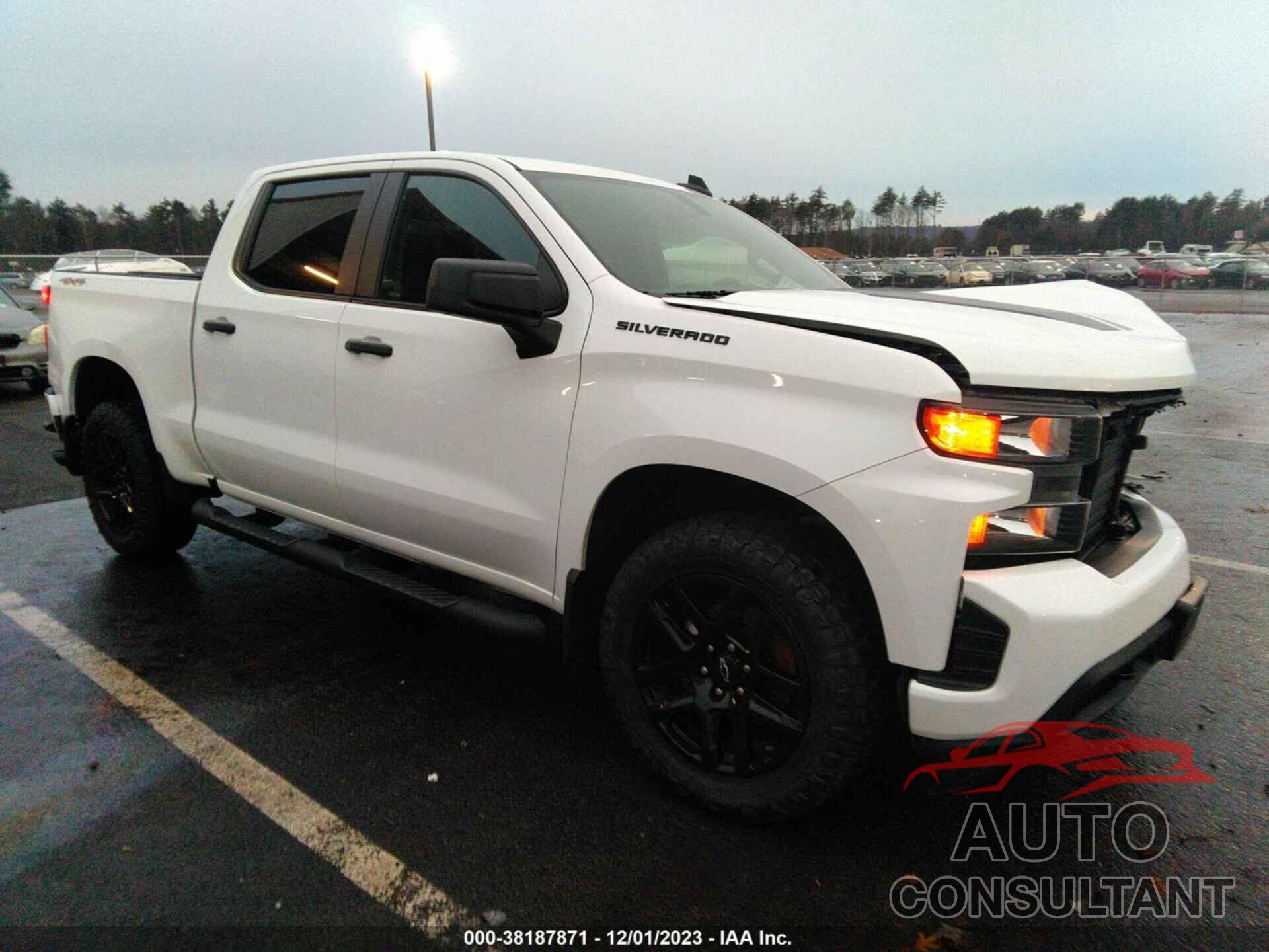 CHEVROLET SILVERADO 1500 2021 - 1GCPYBEK5MZ280139