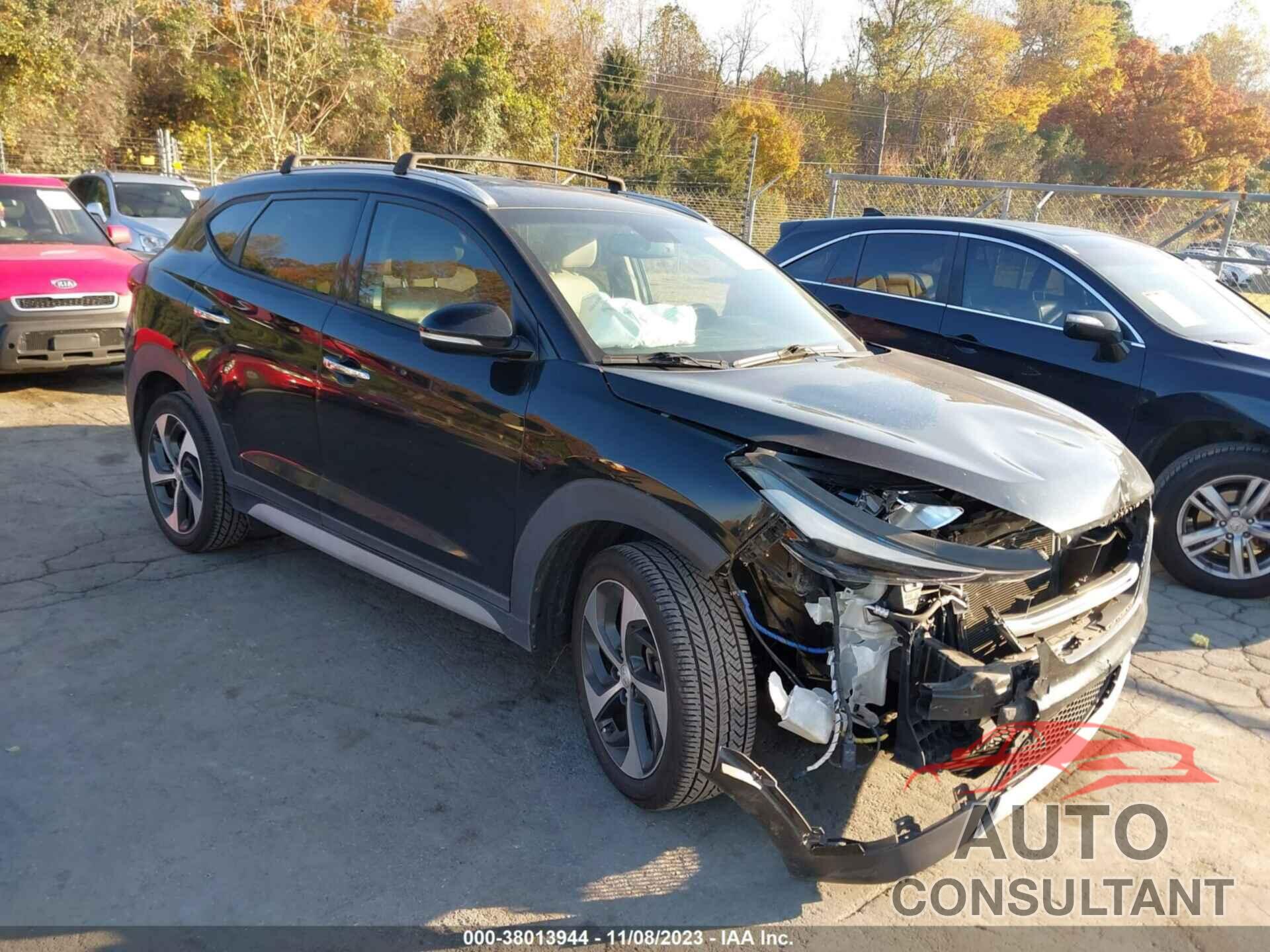 HYUNDAI TUCSON 2017 - KM8J33A28HU371520