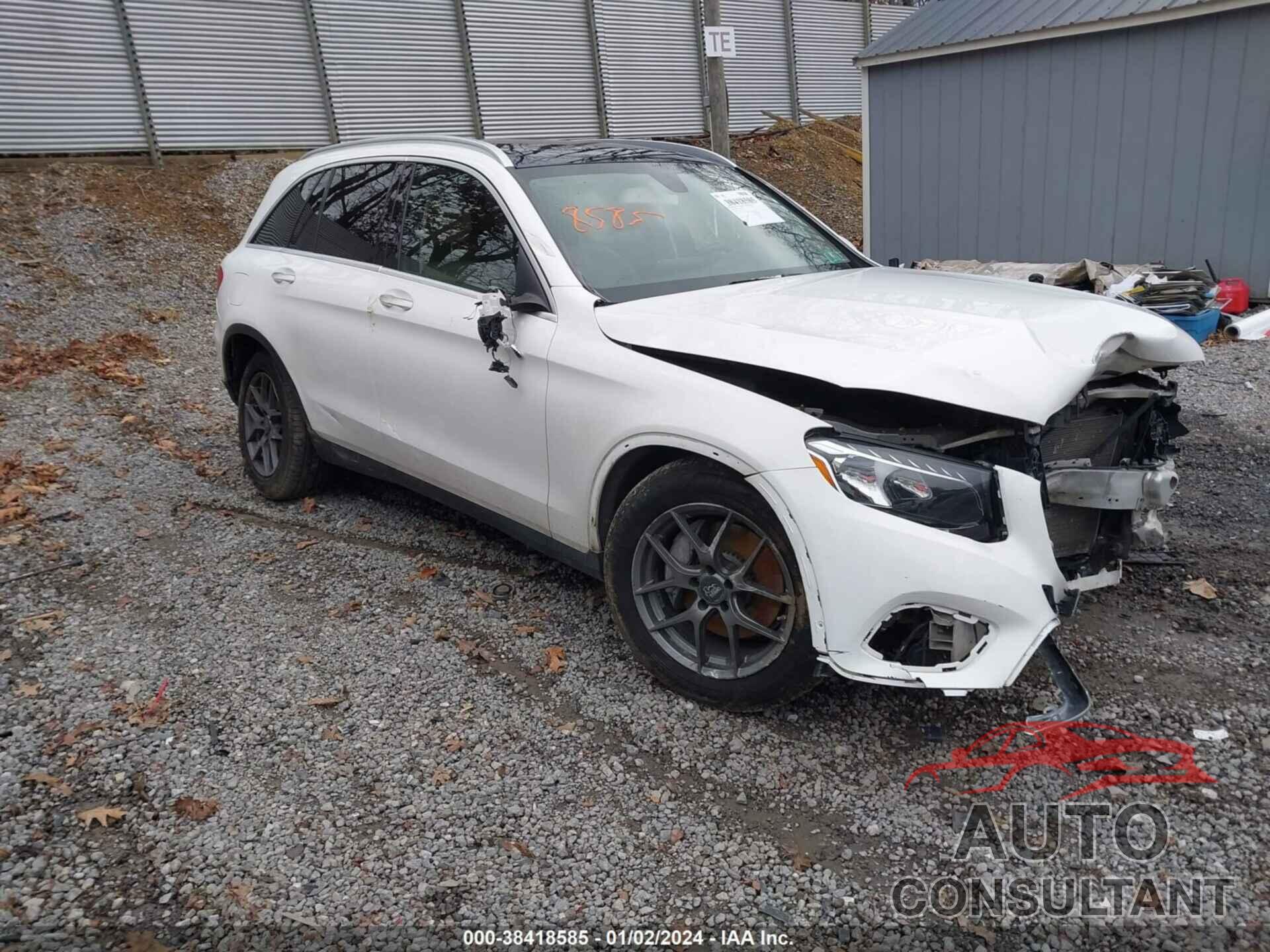 MERCEDES-BENZ GLC 300 2018 - WDC0G4KB7JV053374