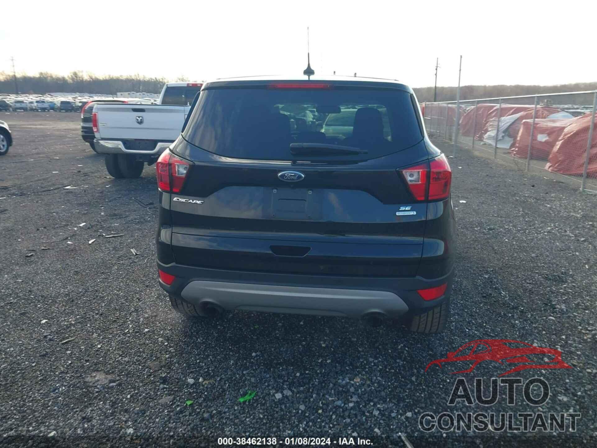 FORD ESCAPE 2019 - 1FMCU0GD4KUA47761