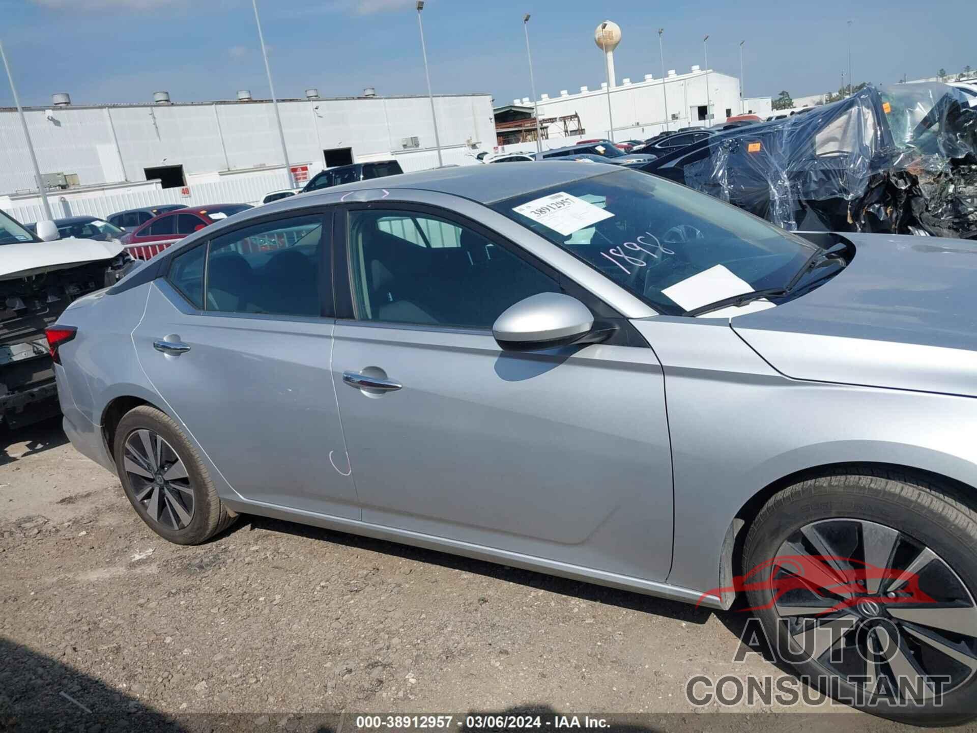 NISSAN ALTIMA 2021 - 1N4BL4DV0MN402953