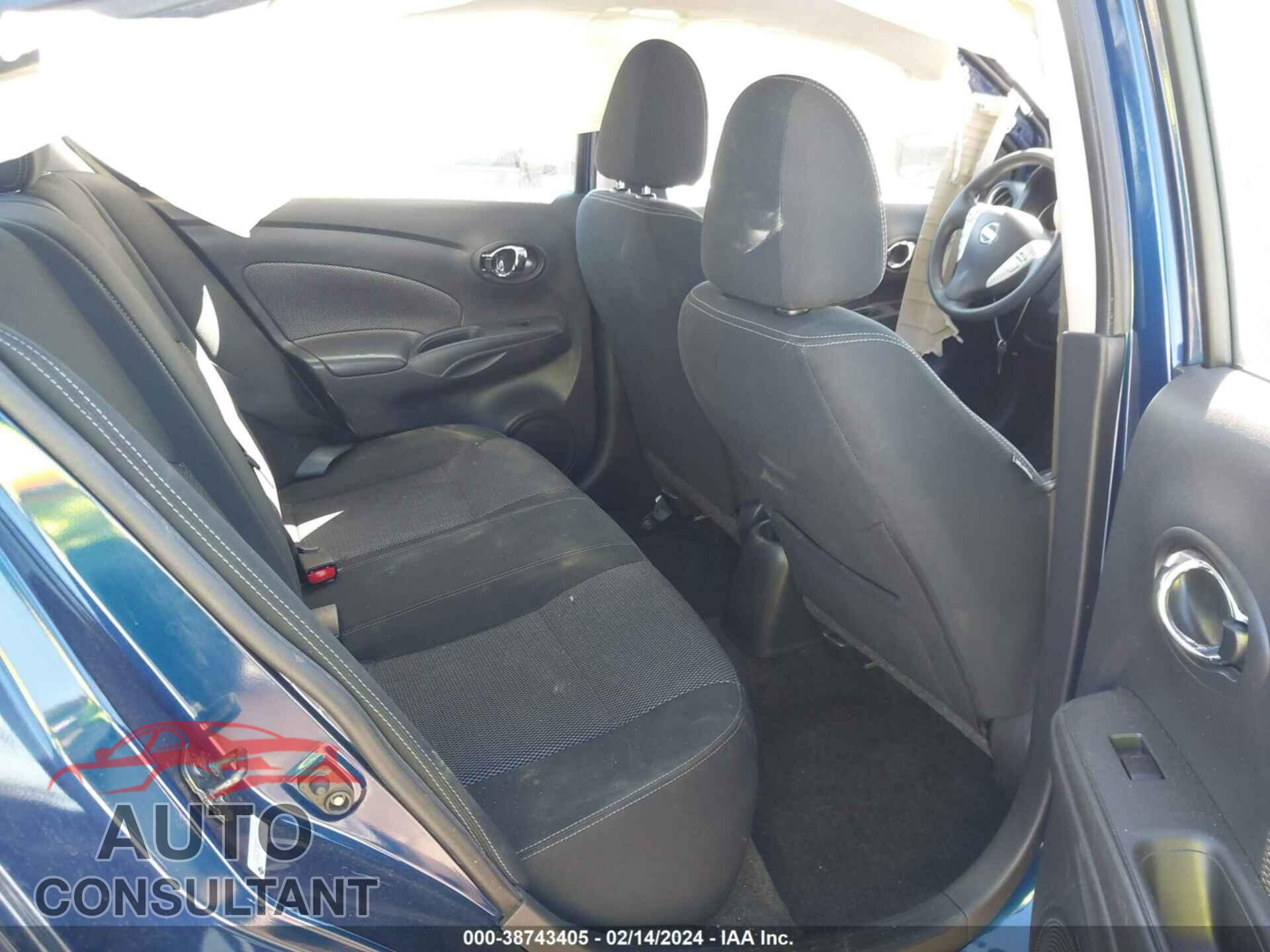 NISSAN VERSA 2019 - 3N1CN7AP3KL837823