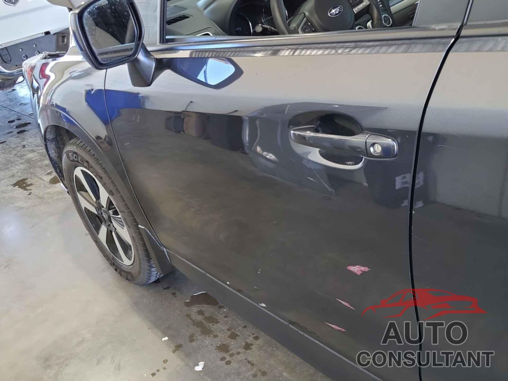 SUBARU FORESTER 2018 - JF2SJAGC7JH590942