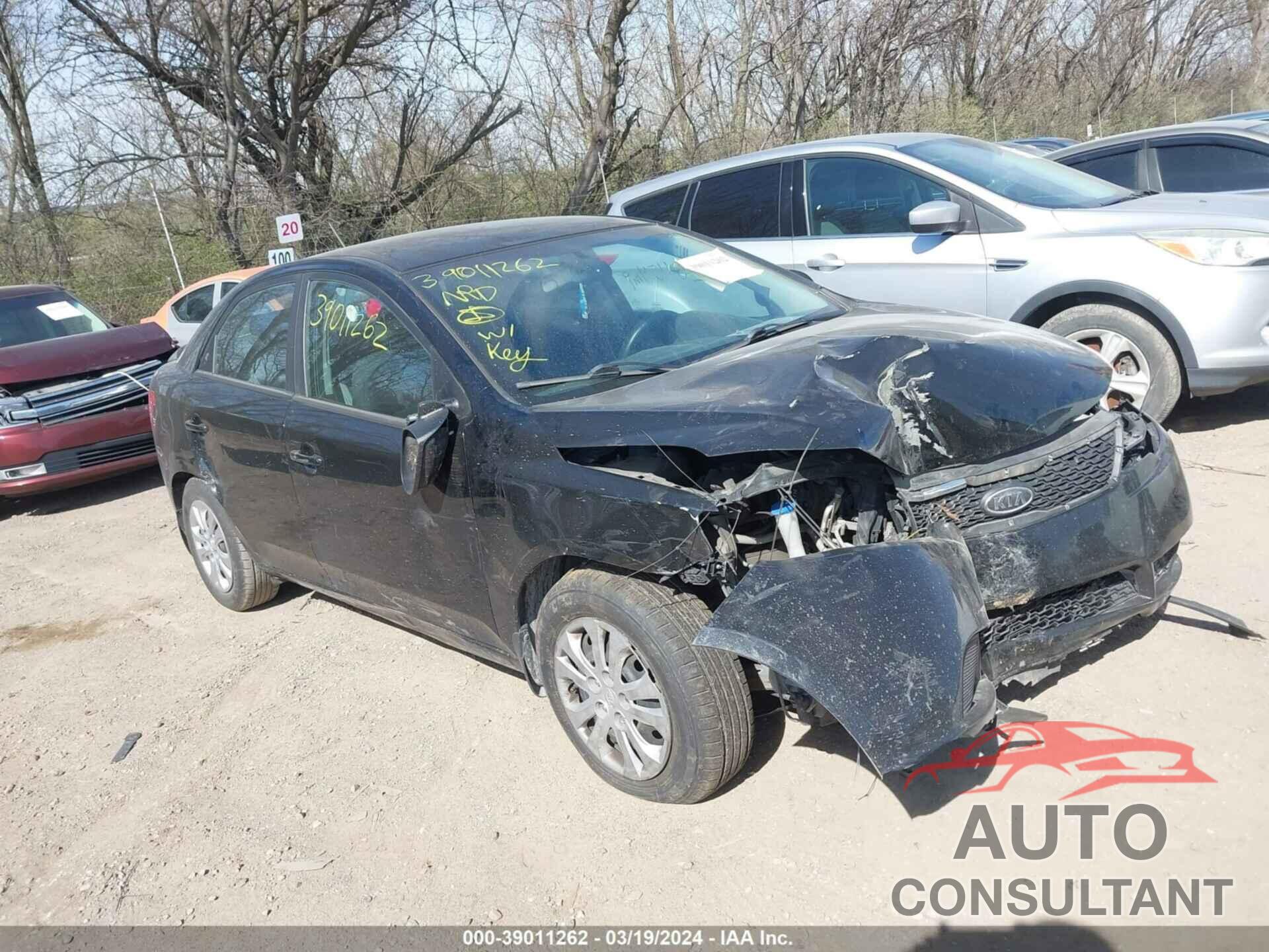 KIA FORTE 2011 - KNAFU4A22B5459846