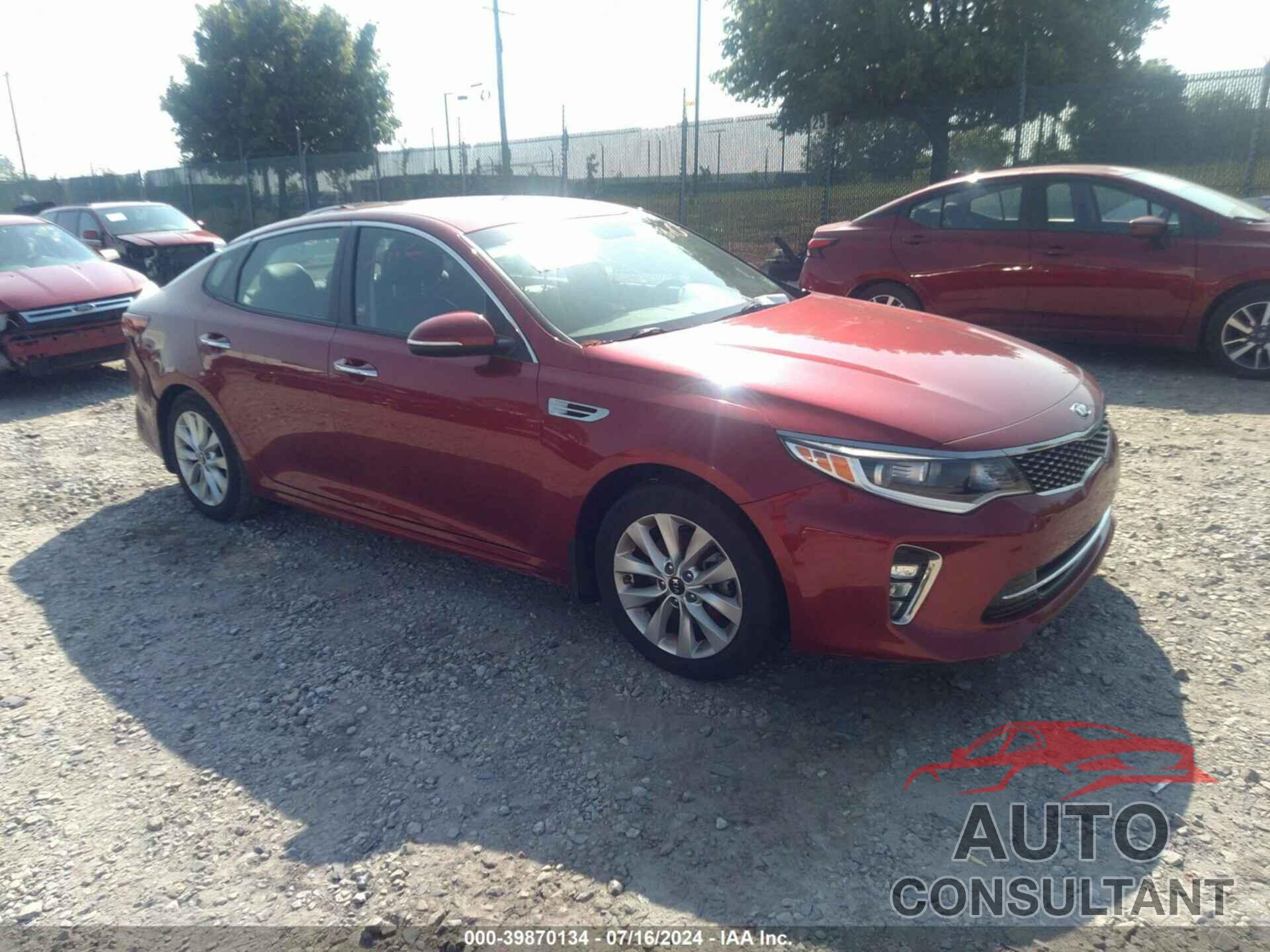 KIA OPTIMA 2018 - 5XXGT4L32JG235163