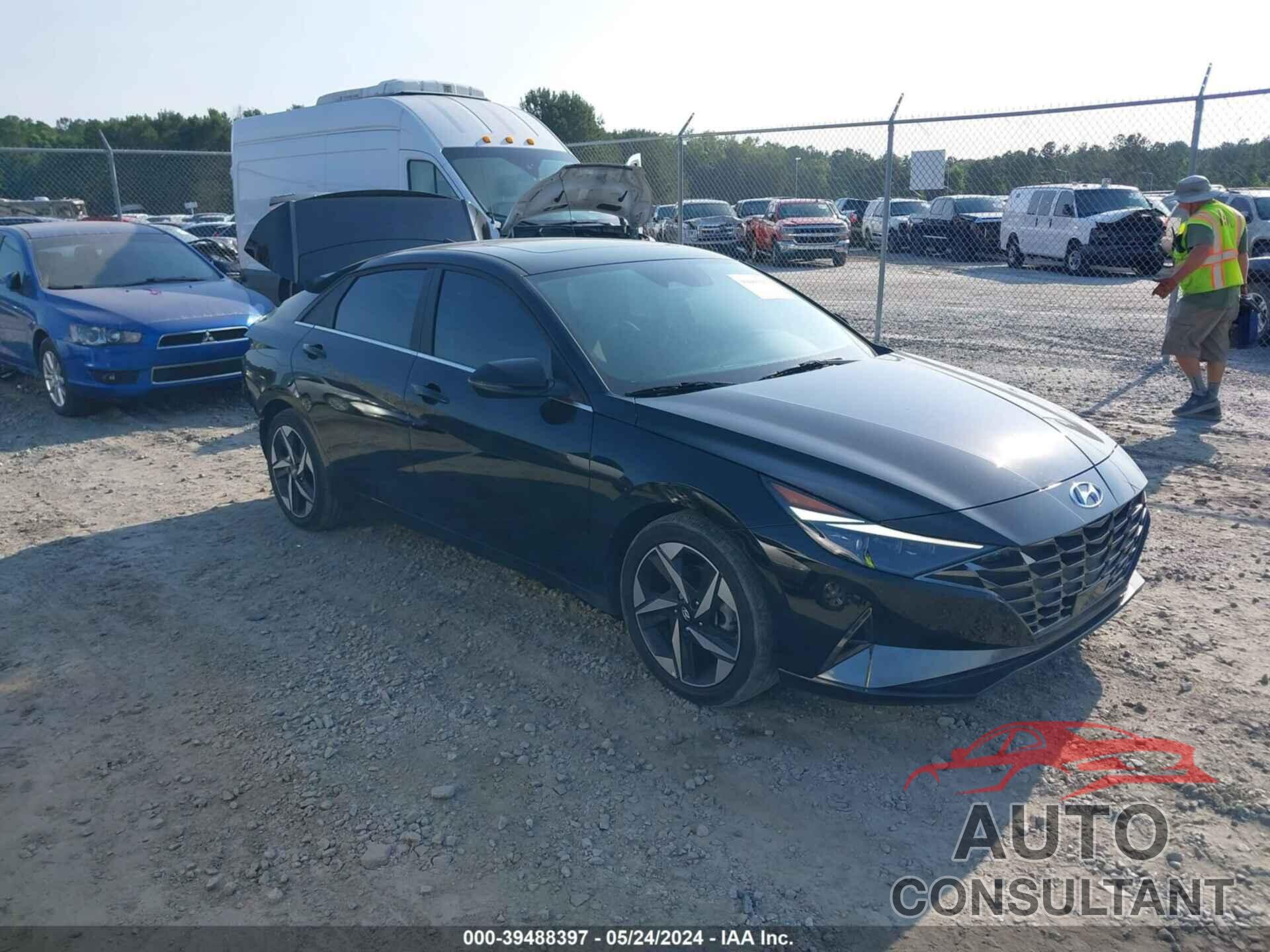 HYUNDAI ELANTRA 2022 - KMHLP4AG4NU356037