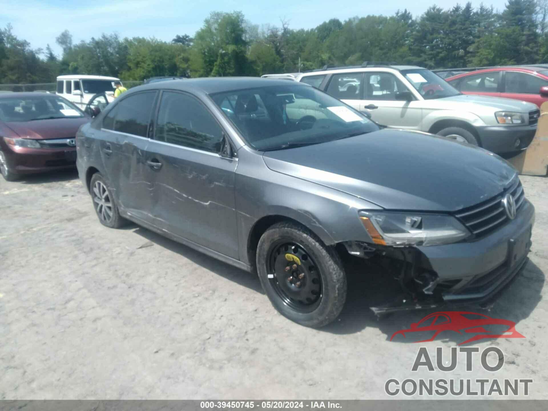 VOLKSWAGEN JETTA 2018 - 3VWB67AJ7JM240570