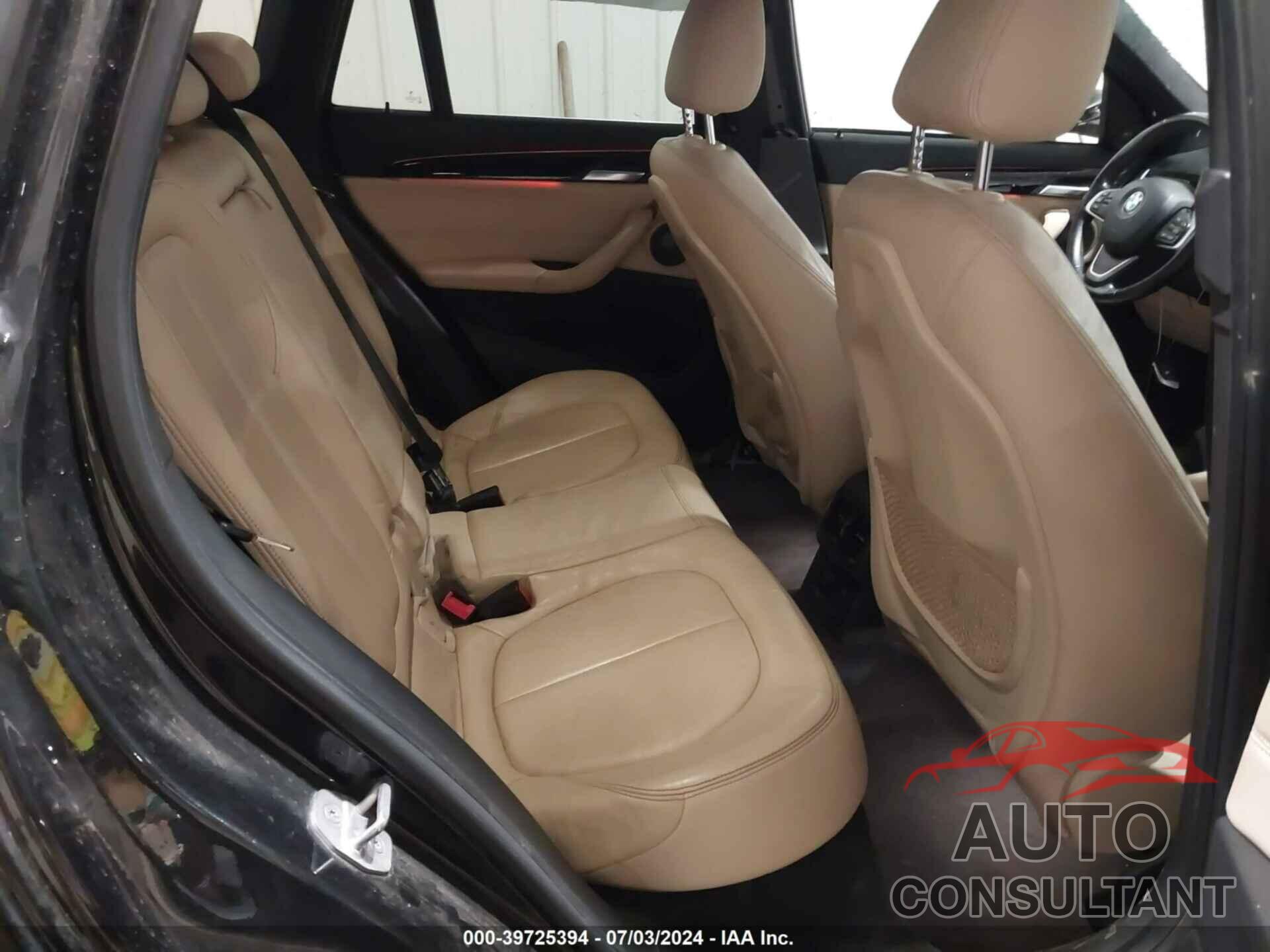 BMW X1 2016 - WBXHT3C38GP885215