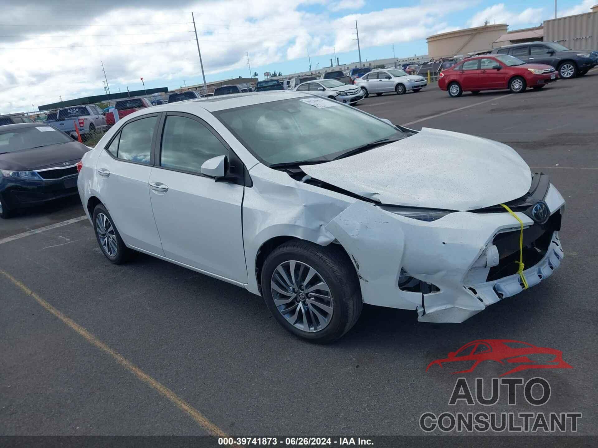 TOYOTA COROLLA 2018 - 5YFBURHE3JP828262