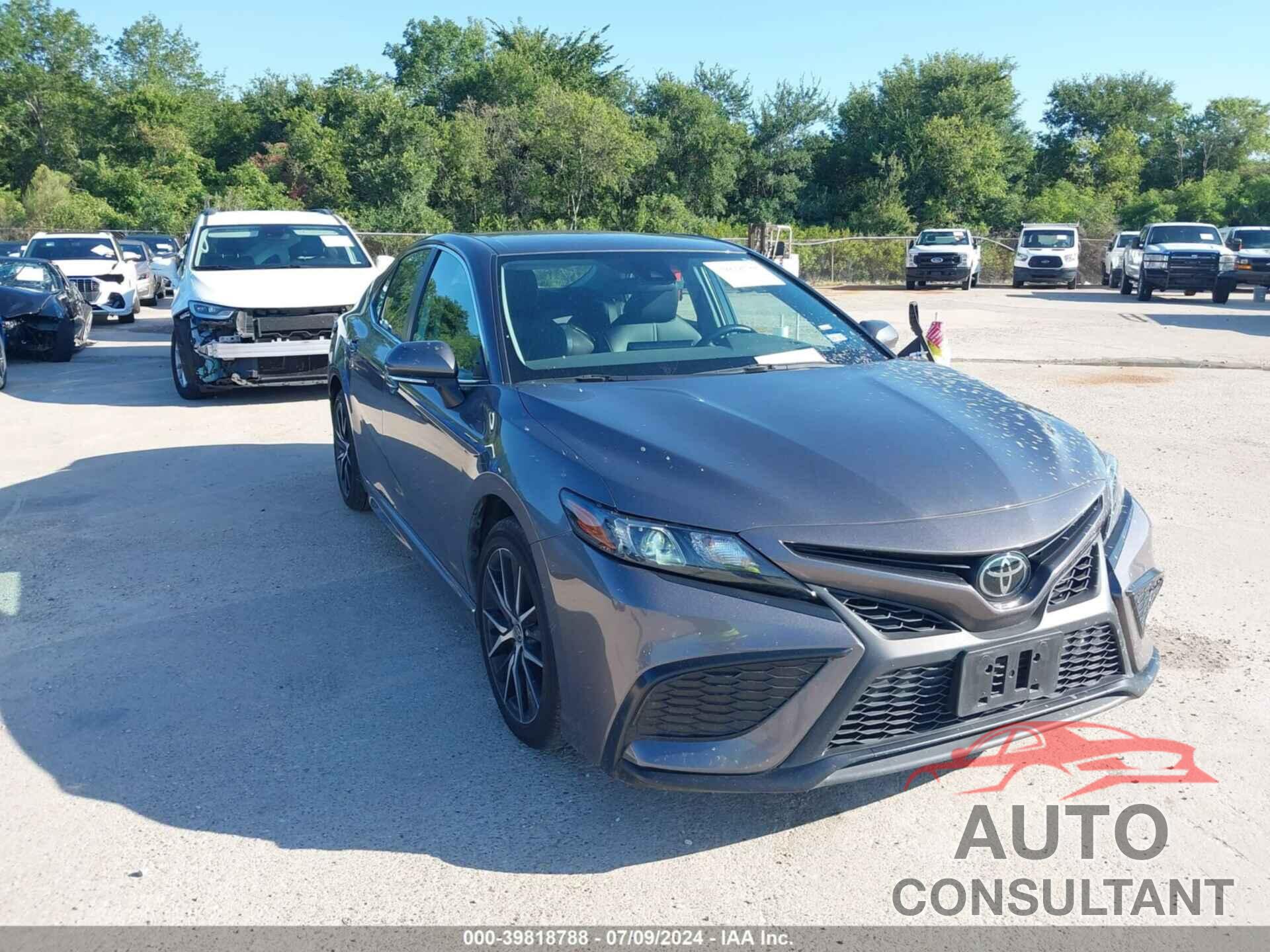 TOYOTA CAMRY 2023 - 4T1G11AK6PU185767