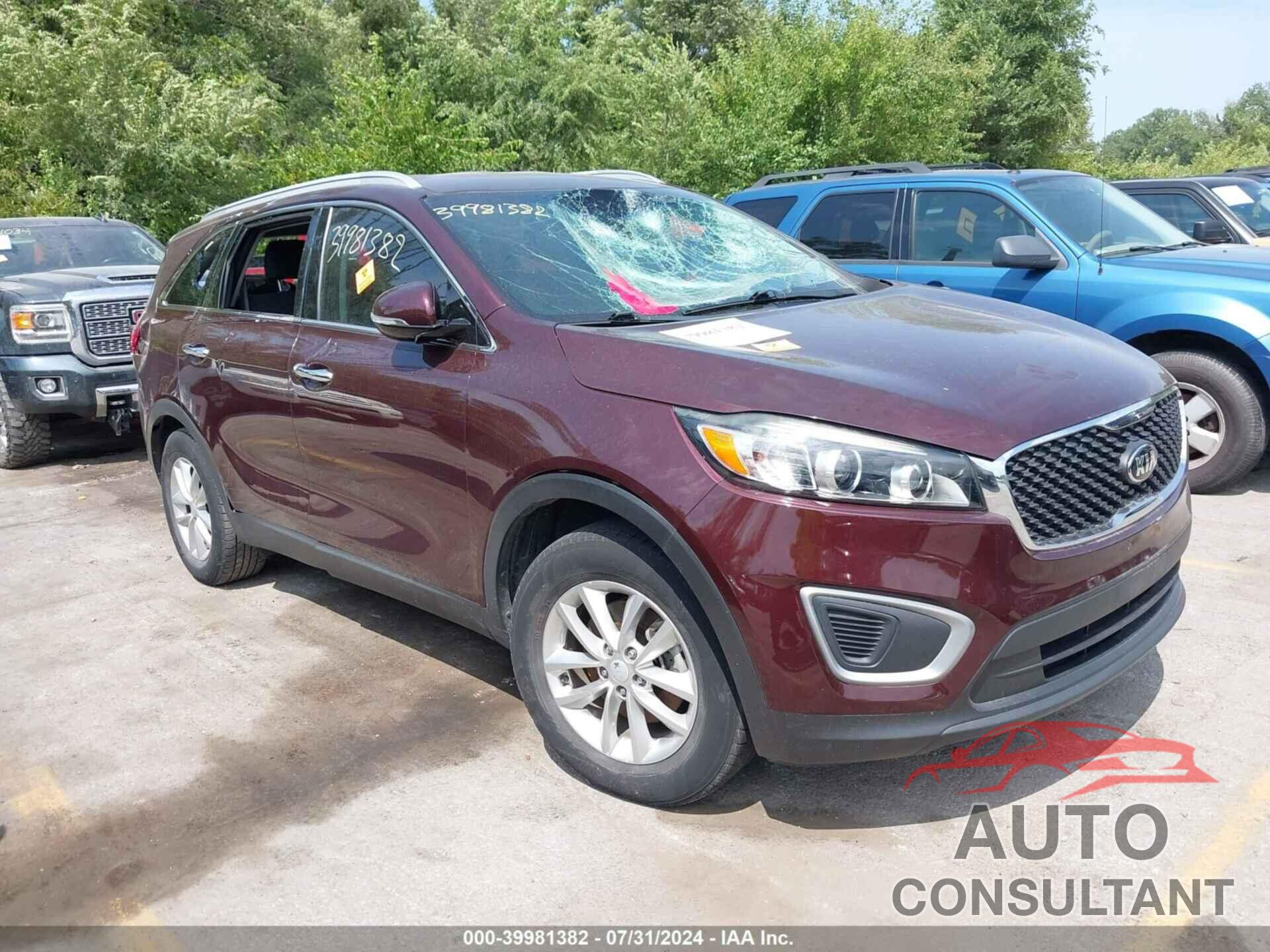 KIA SORENTO 2018 - 5XYPG4A32JG349800