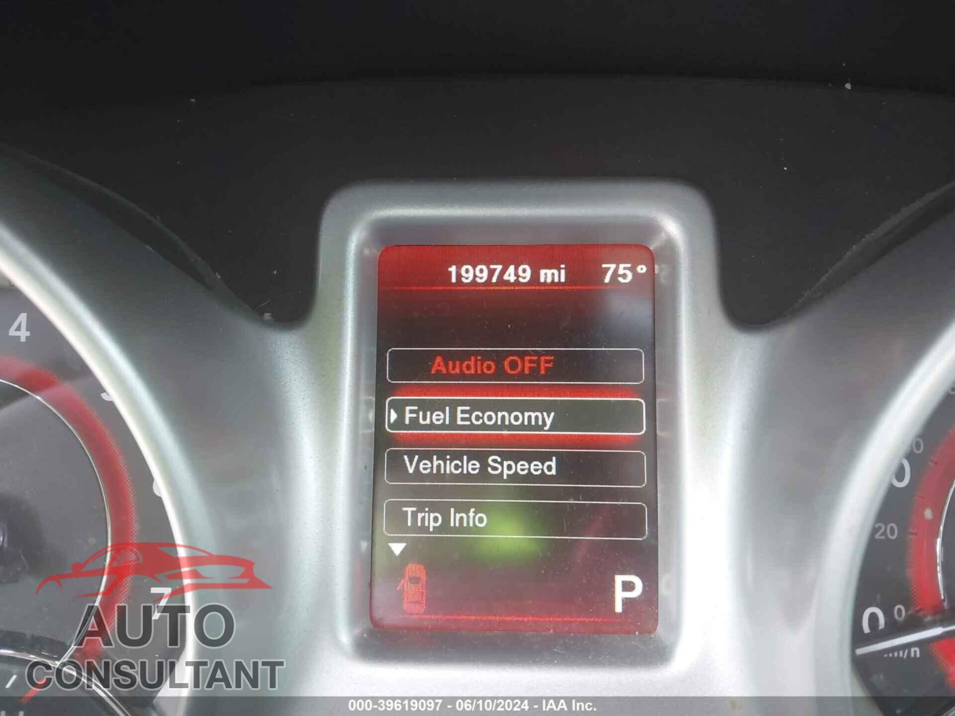 DODGE JOURNEY 2017 - 3C4PDCBB8HT600007