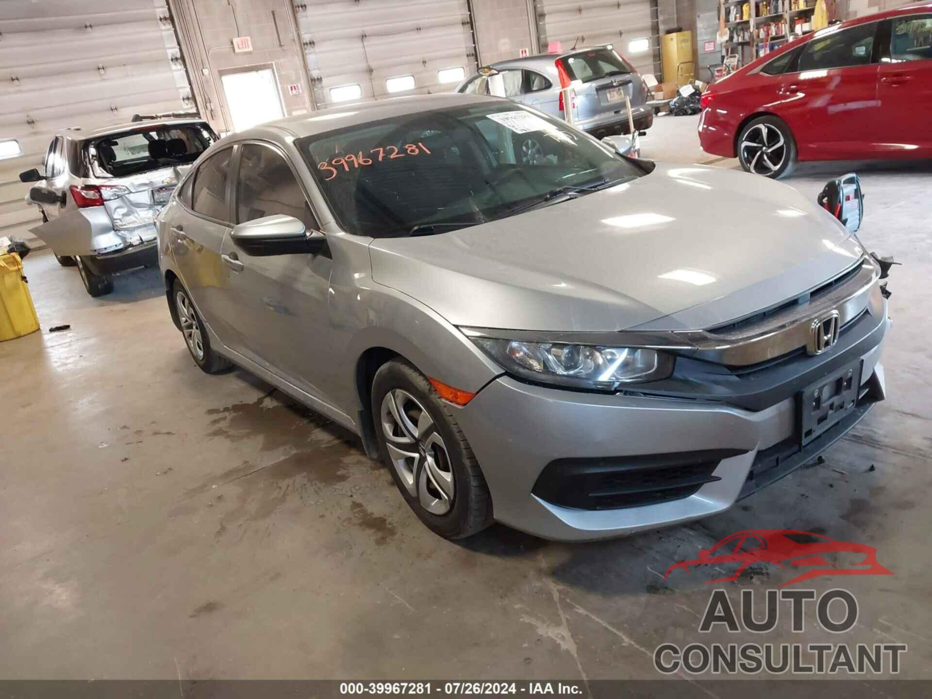 HONDA CIVIC 2018 - 19XFC2F54JE033902