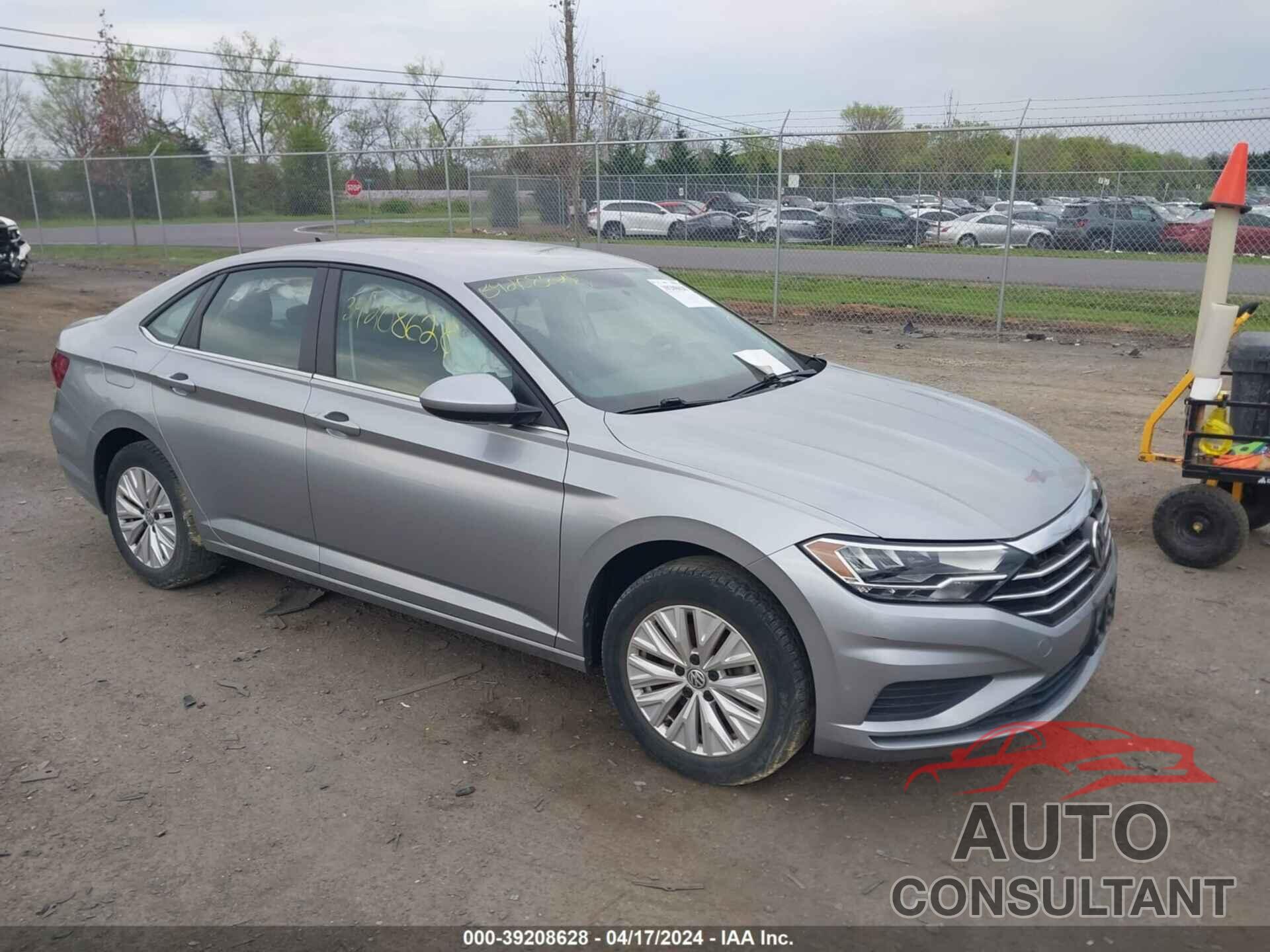 VOLKSWAGEN JETTA 2019 - 3VWCB7BU2KM266441