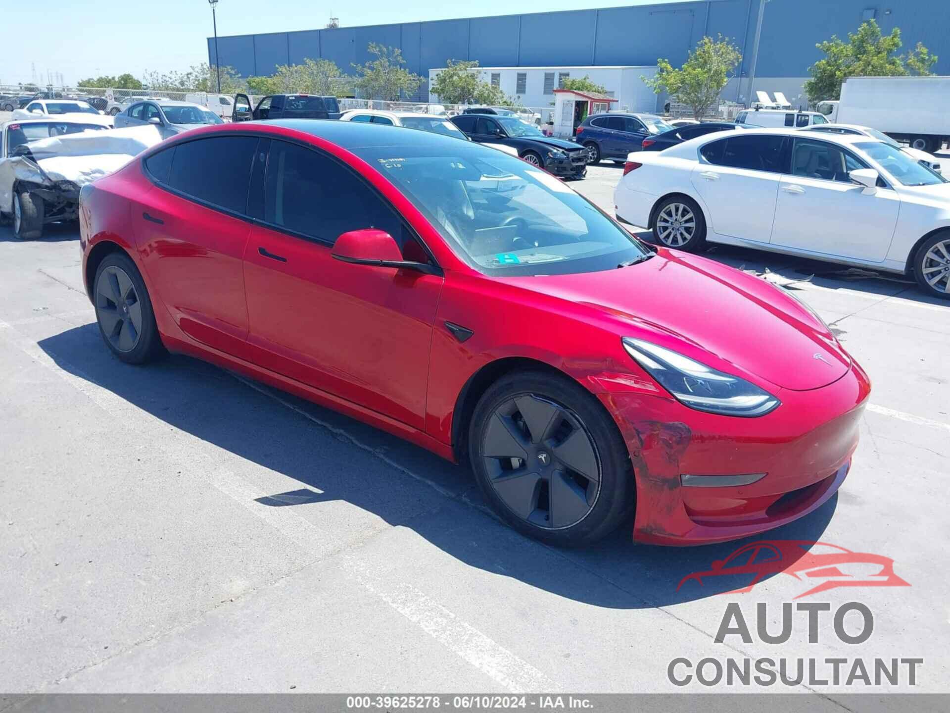 TESLA MODEL 3 2022 - 5YJ3E1EB0NF139245