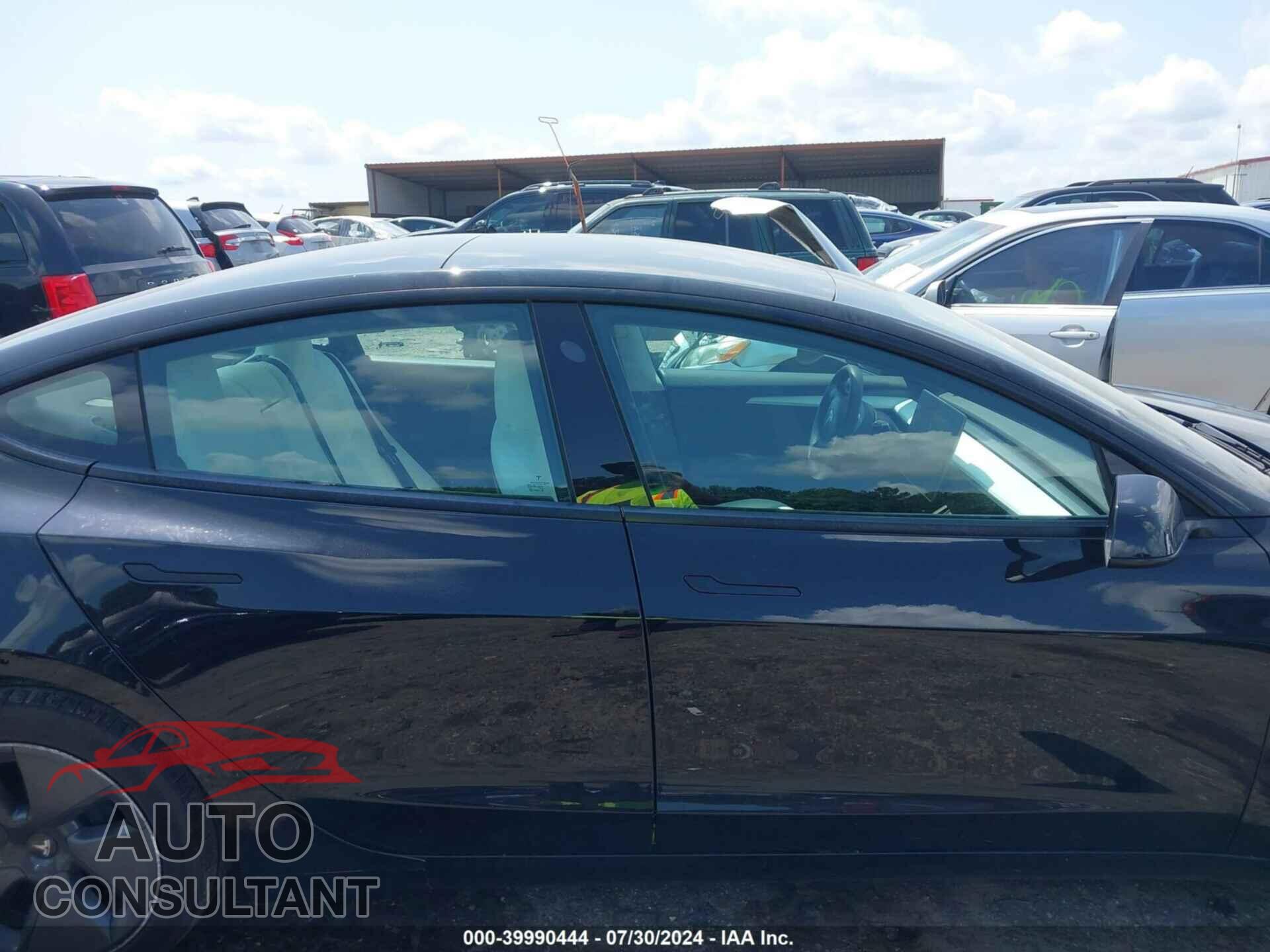 TESLA MODEL 3 2021 - 5YJ3E1EA7MF048284