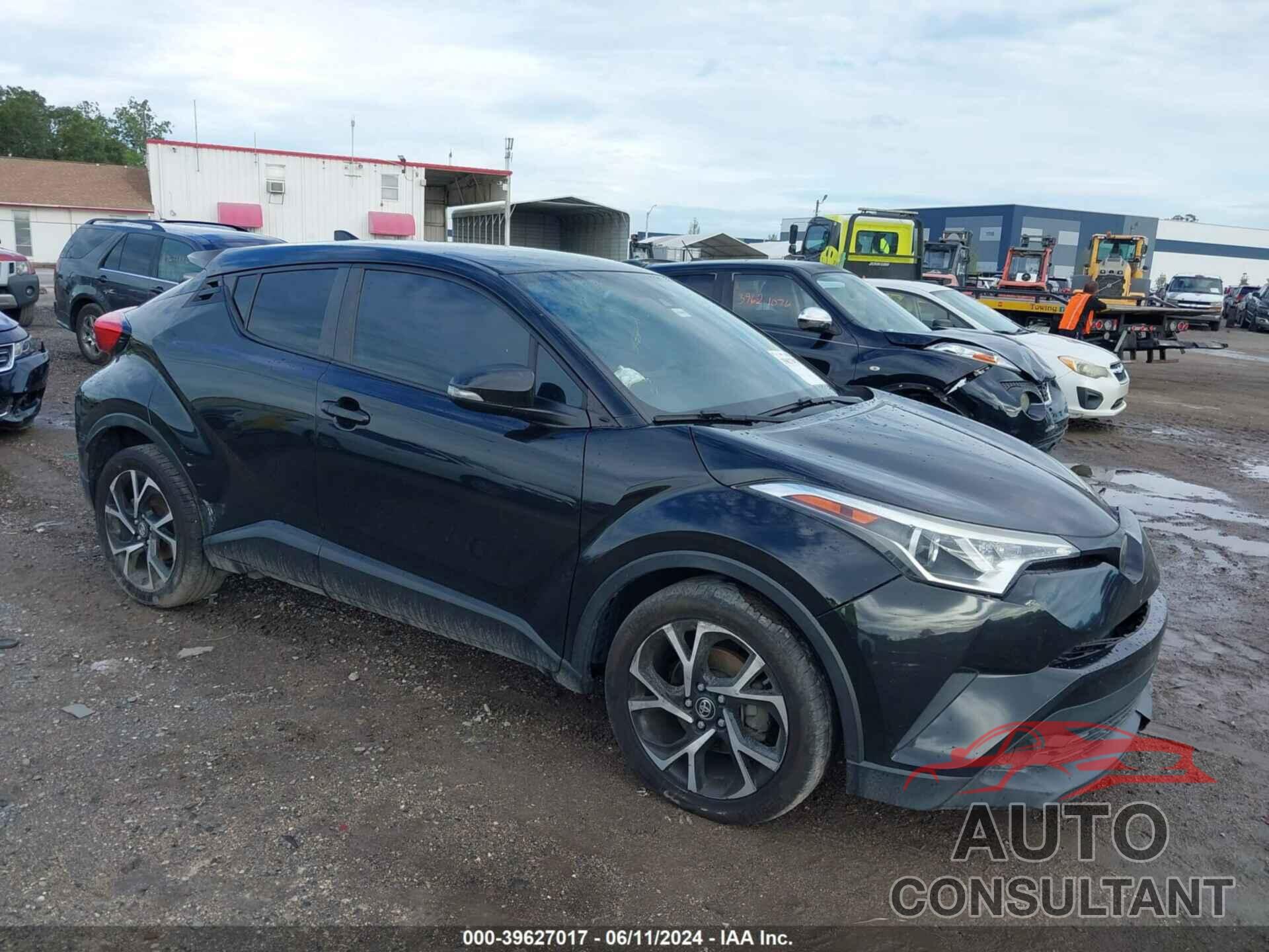 TOYOTA C-HR 2018 - NMTKHMBX9JR010008