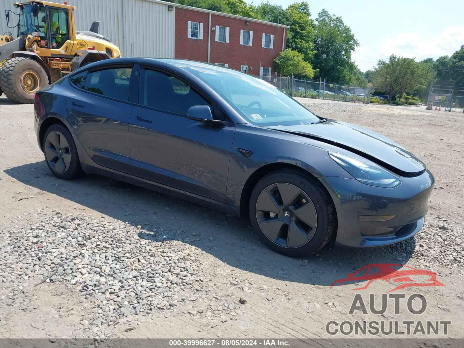 TESLA MODEL 3 2023 - 5YJ3E1EA3PF657229