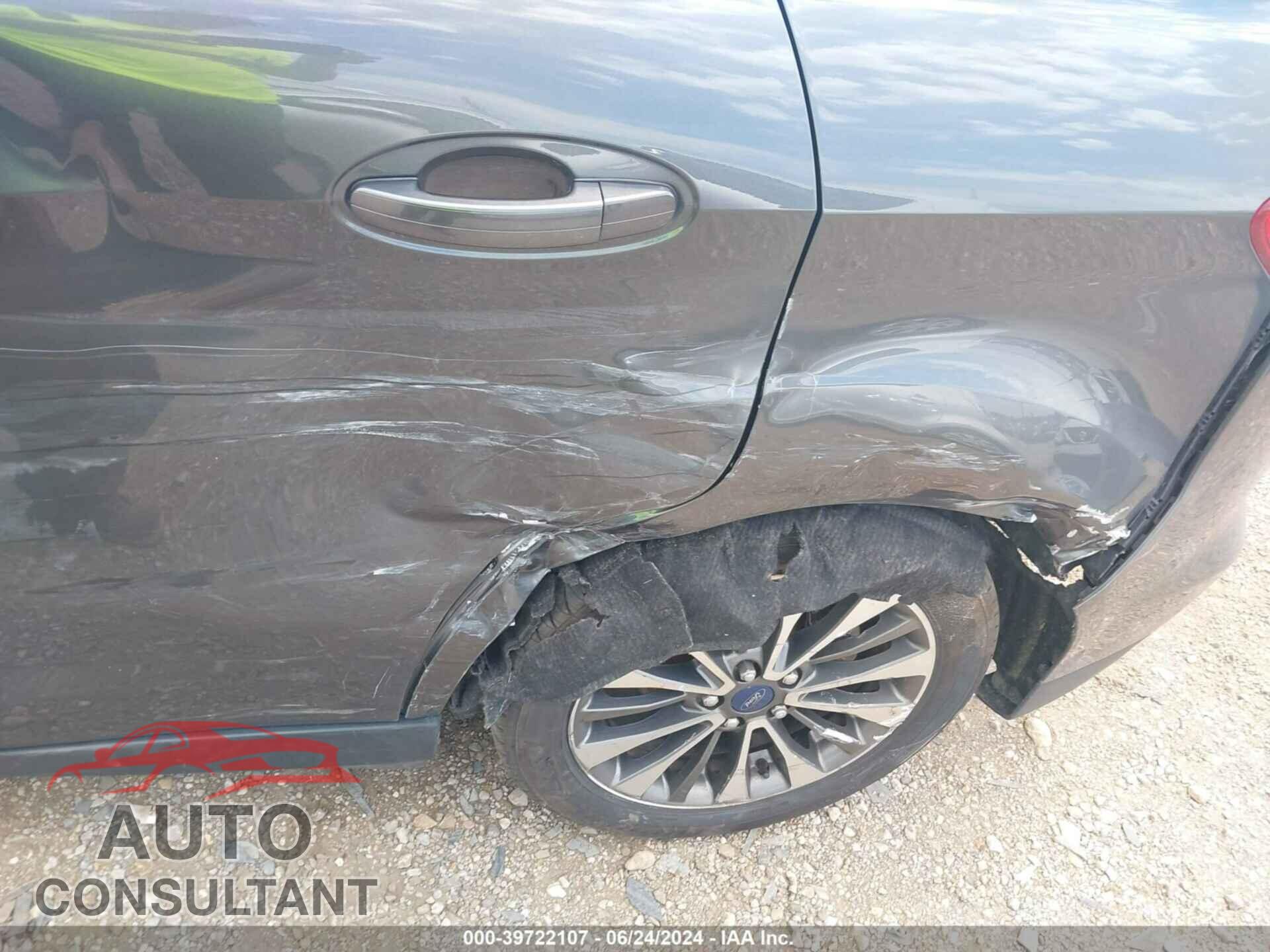 FORD C-MAX ENERGI 2017 - 1FADP5FU3HL104583