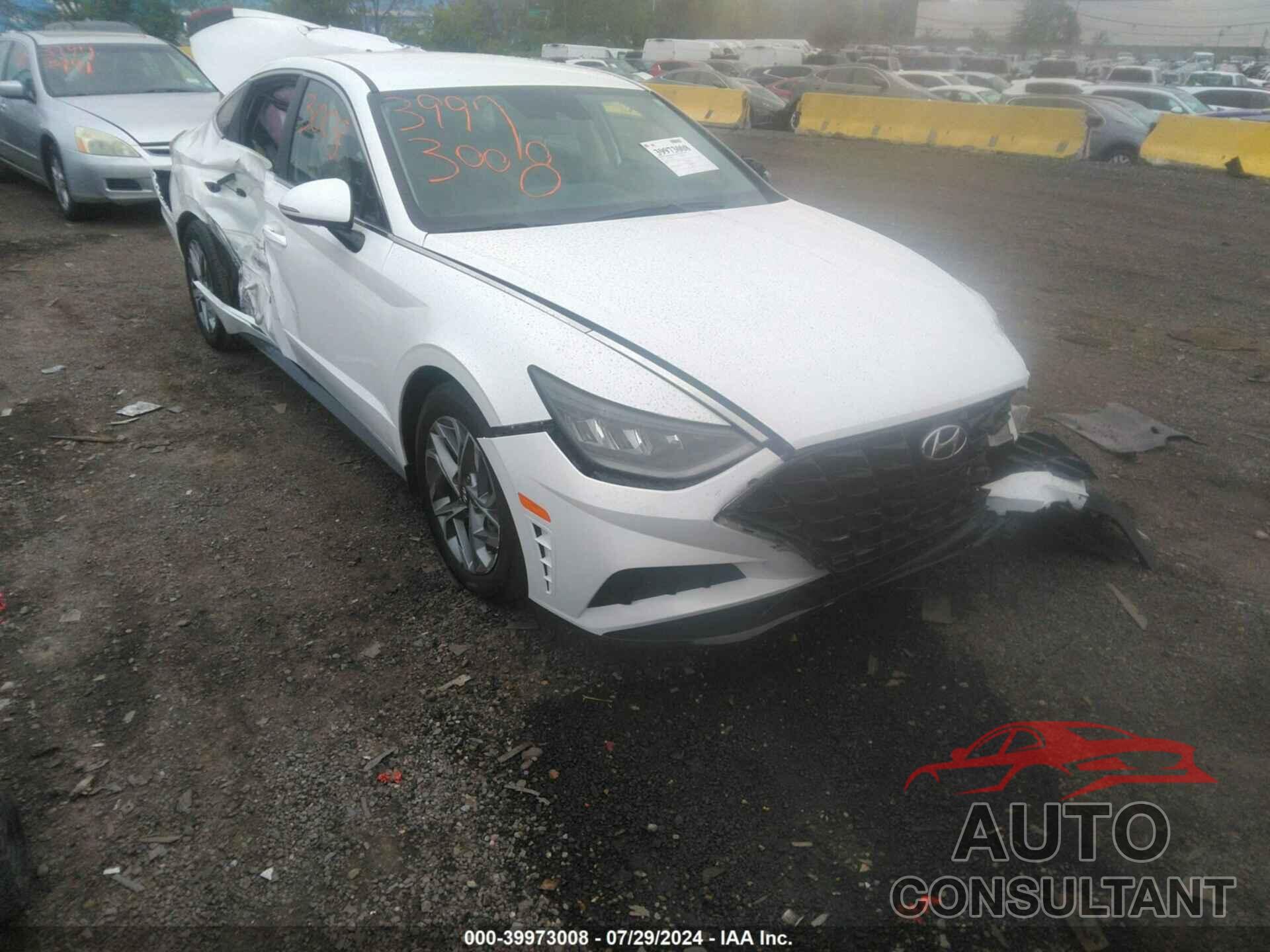 HYUNDAI SONATA 2023 - KMHL64JA5PA286390