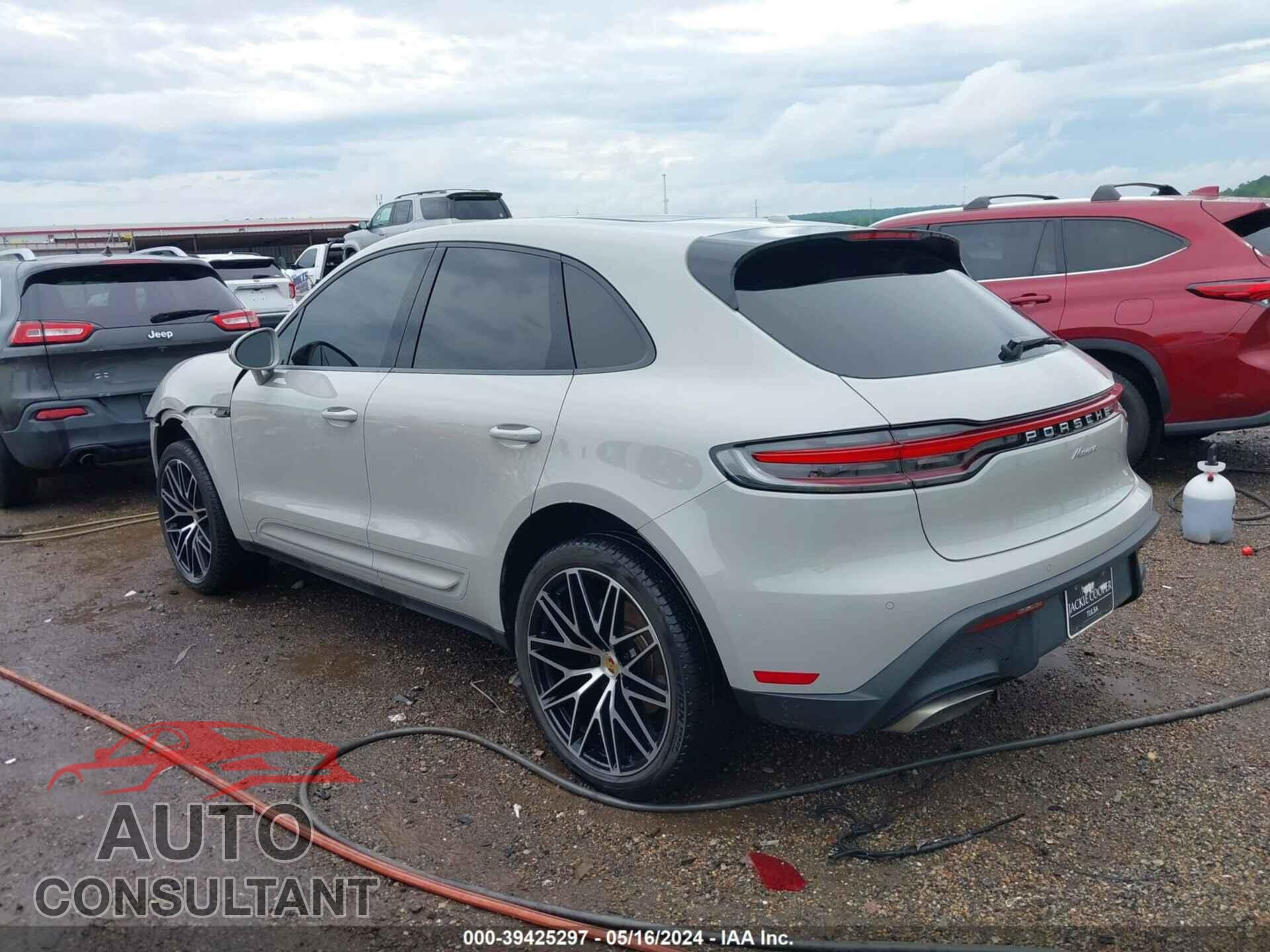PORSCHE MACAN 2022 - WP1AA2A59NLB04854
