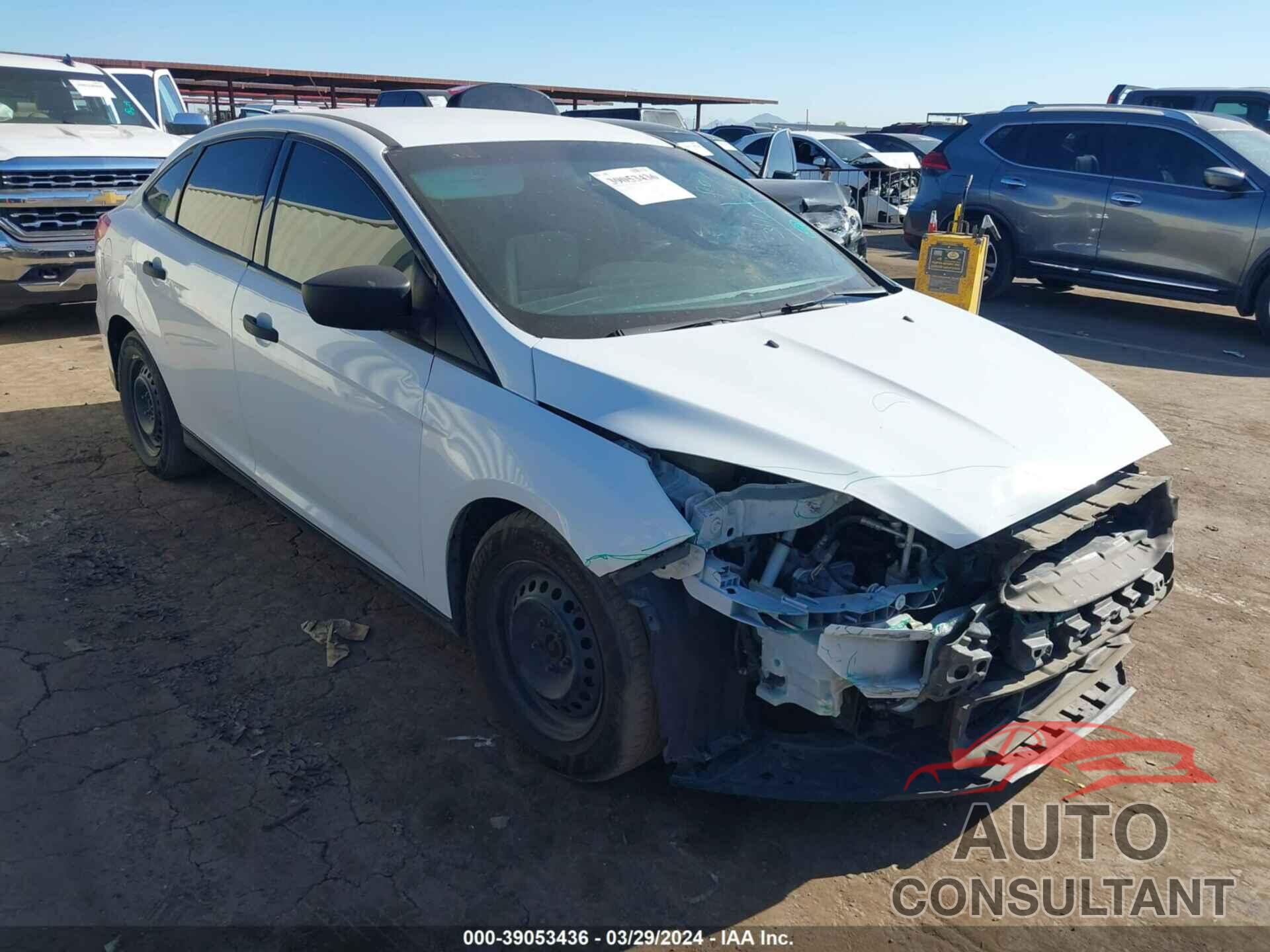 FORD FOCUS 2017 - 1FADP3E29HL348372