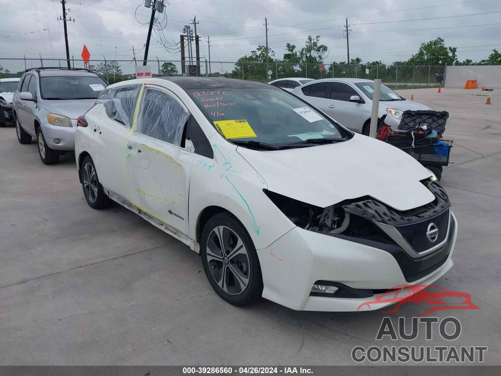 NISSAN LEAF 2018 - 1N4AZ1CP9JC313353