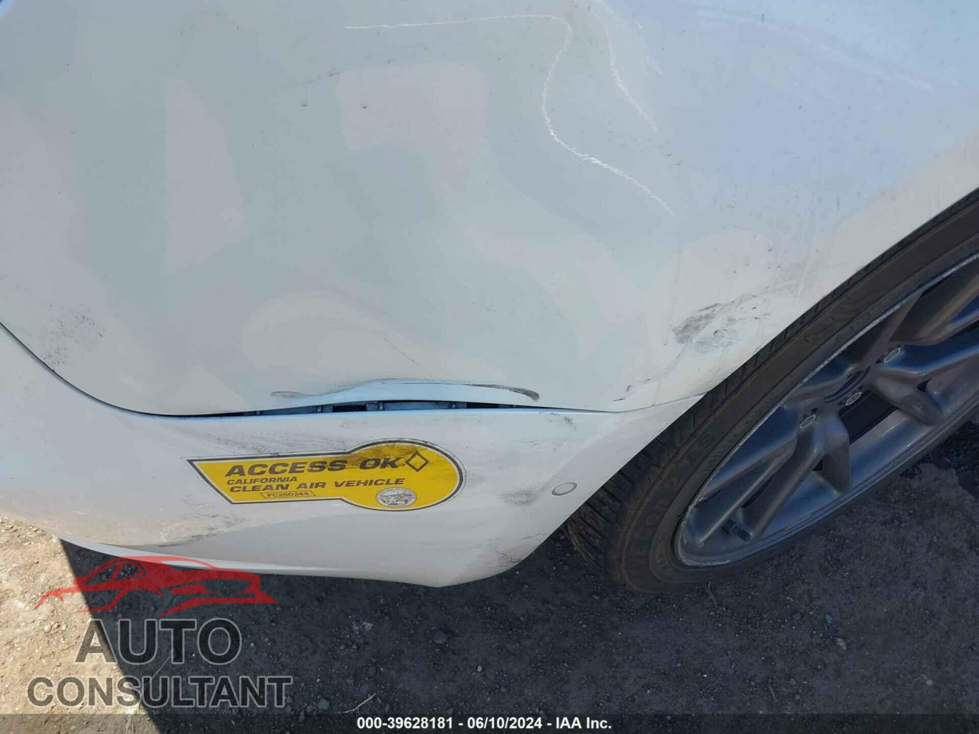 TESLA MODEL 3 2018 - 5YJ3E1EB0JF135660