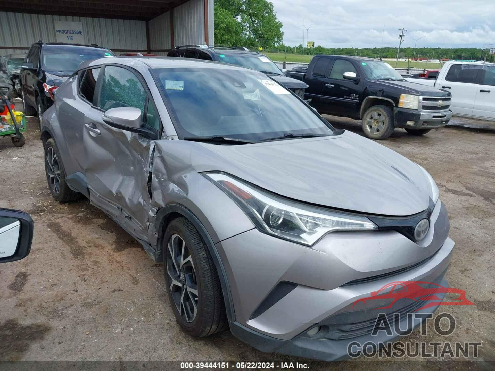 TOYOTA C-HR 2018 - NMTKHMBX9JR035880