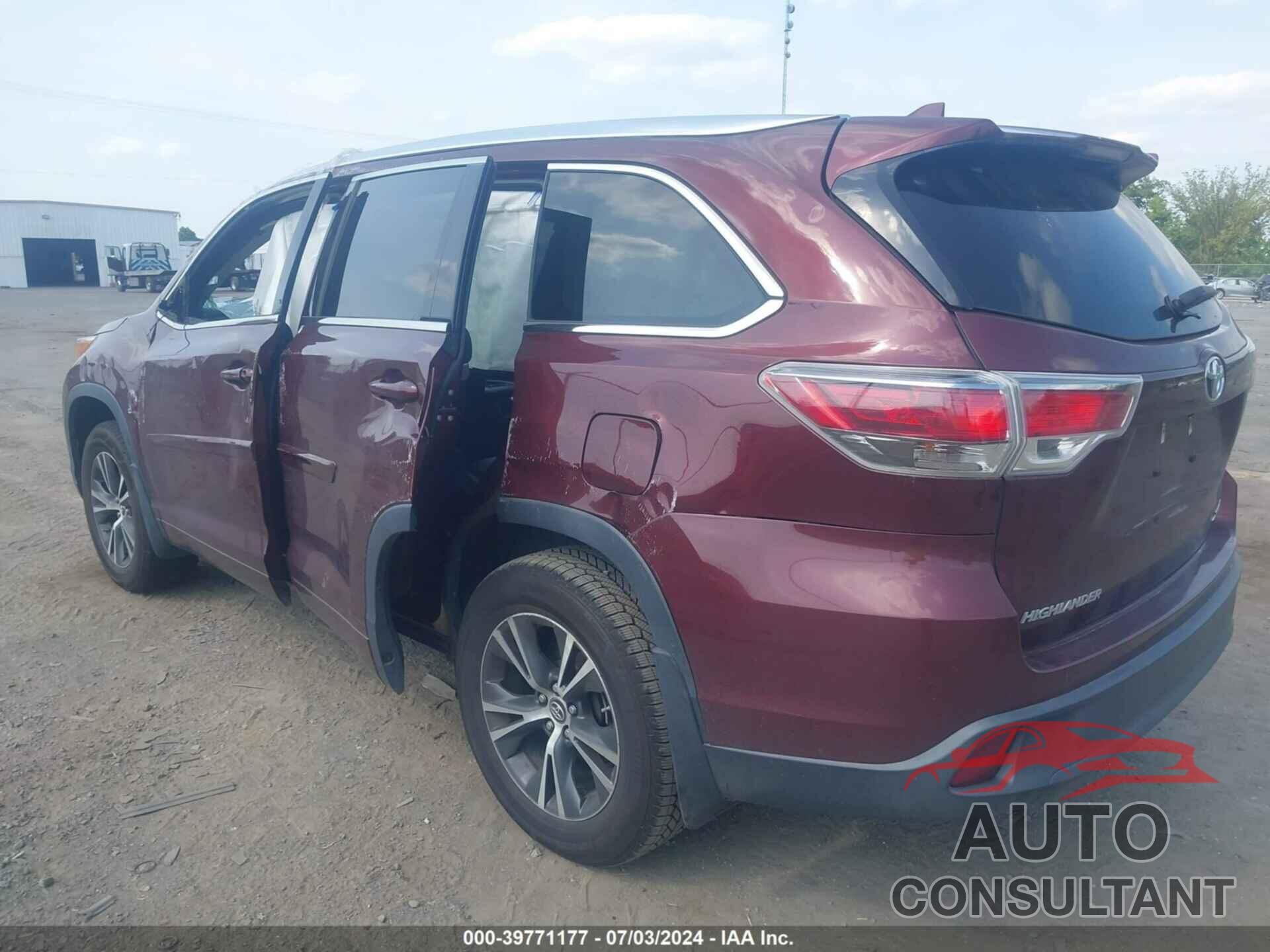 TOYOTA HIGHLANDER 2016 - 5TDJKRFH0GS331099